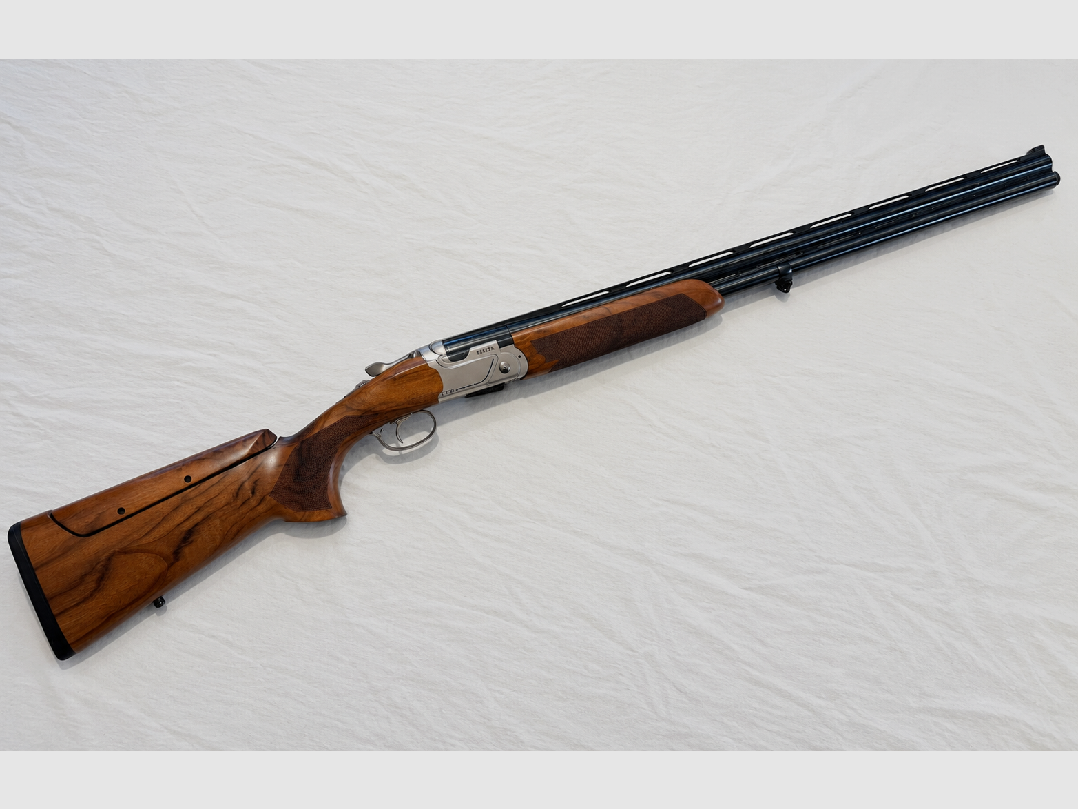 Beretta 694 Sporting B-Fast kal. 12/76 - 76 cm - Topstaat - accessoires, afbeelding 11 van 19