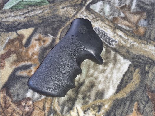 Hogue Tamer Griff Ruger GP100  + Super Red Hawk / jetzt als Auktion ab EUR 1,-