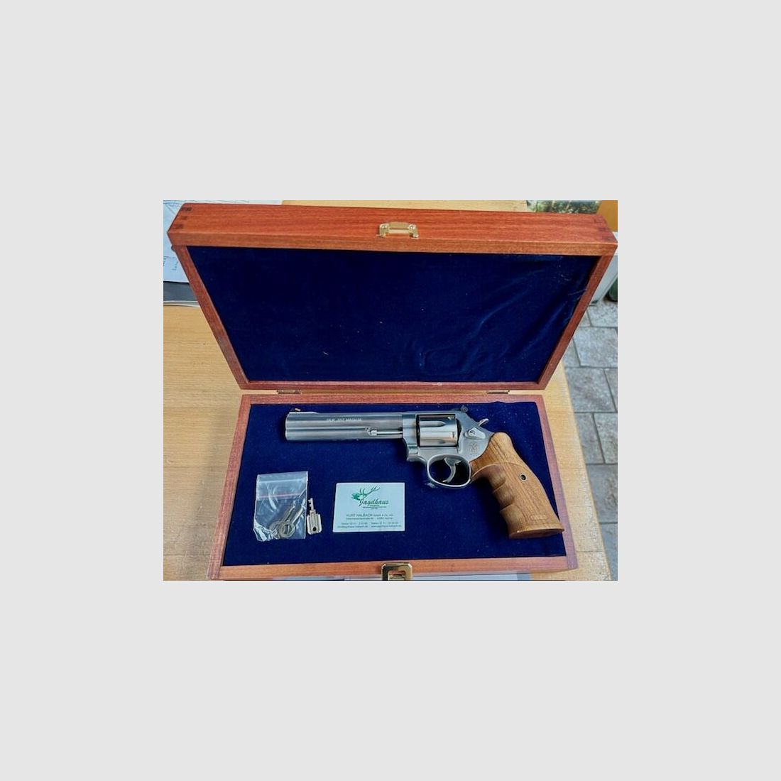 Kommissionen Rev. S&W 686-6 6'' 1-150 Editi