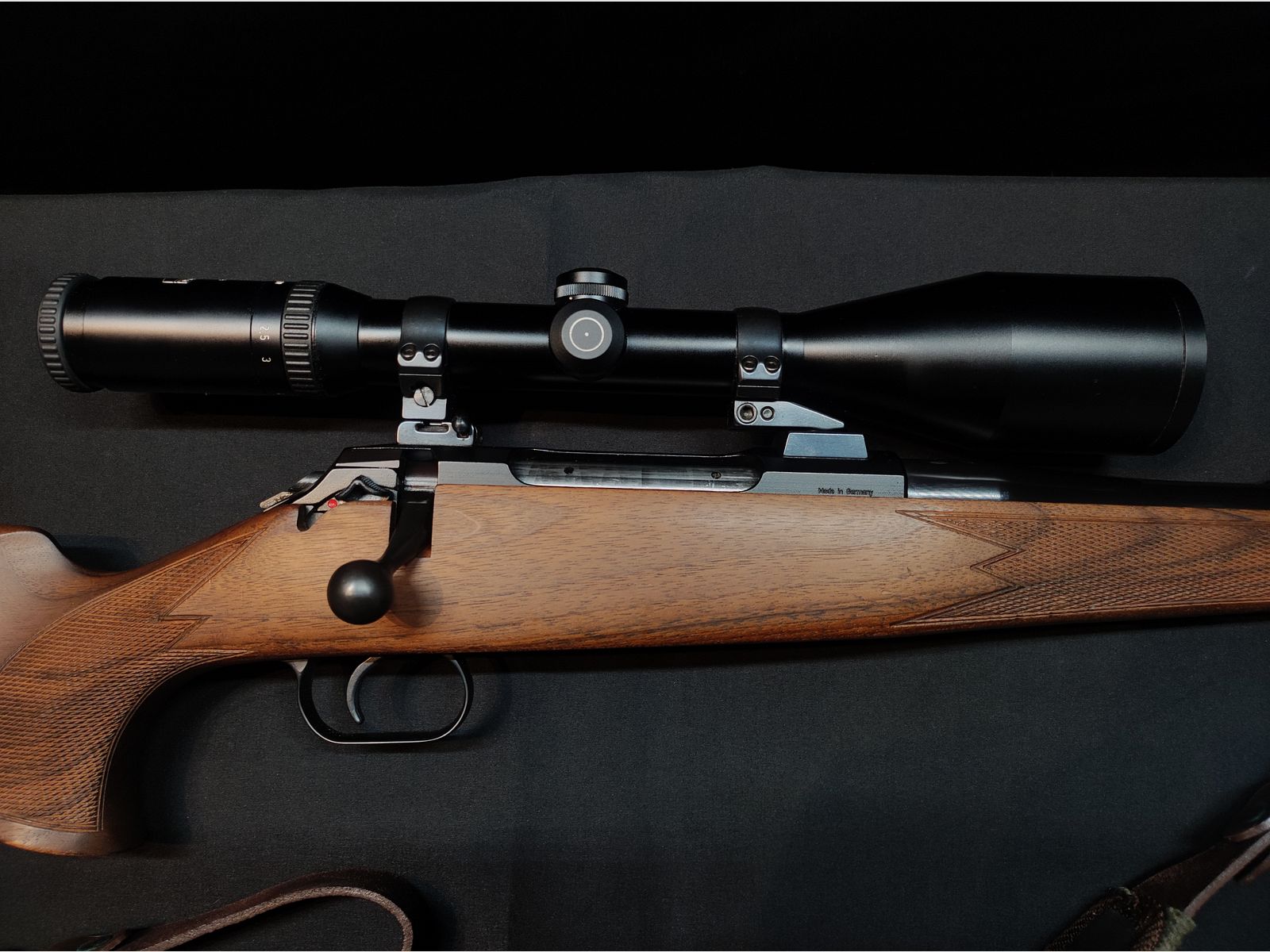 Mauser M94 repeating rifle - .30-06 - Schmidt & Bender 2.5–10x56 - Like new - incl. 183 rounds of ammunition
