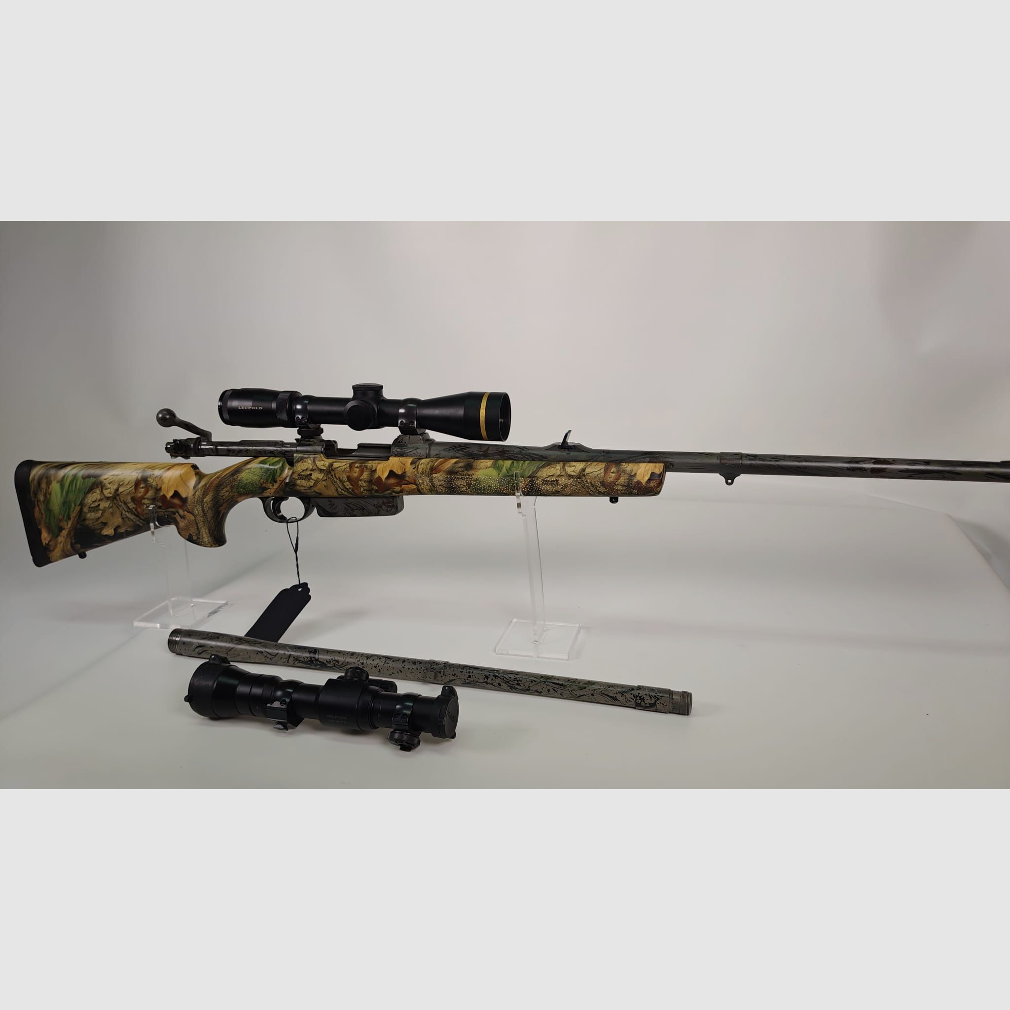 Steyr Mod. 98 .375Ruger con cañón intercambiable, Leupold VX-6 2-12x42 y Aimpoint 7000L 2x, imagen 2 de 8