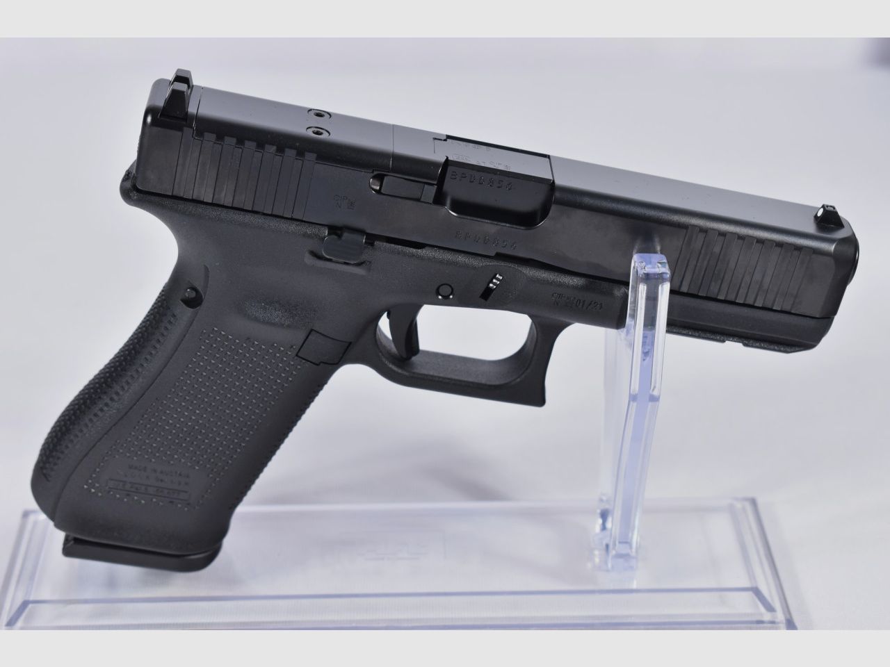 Glock 17 Gen5 MOS FS 9mm Luger Pistole