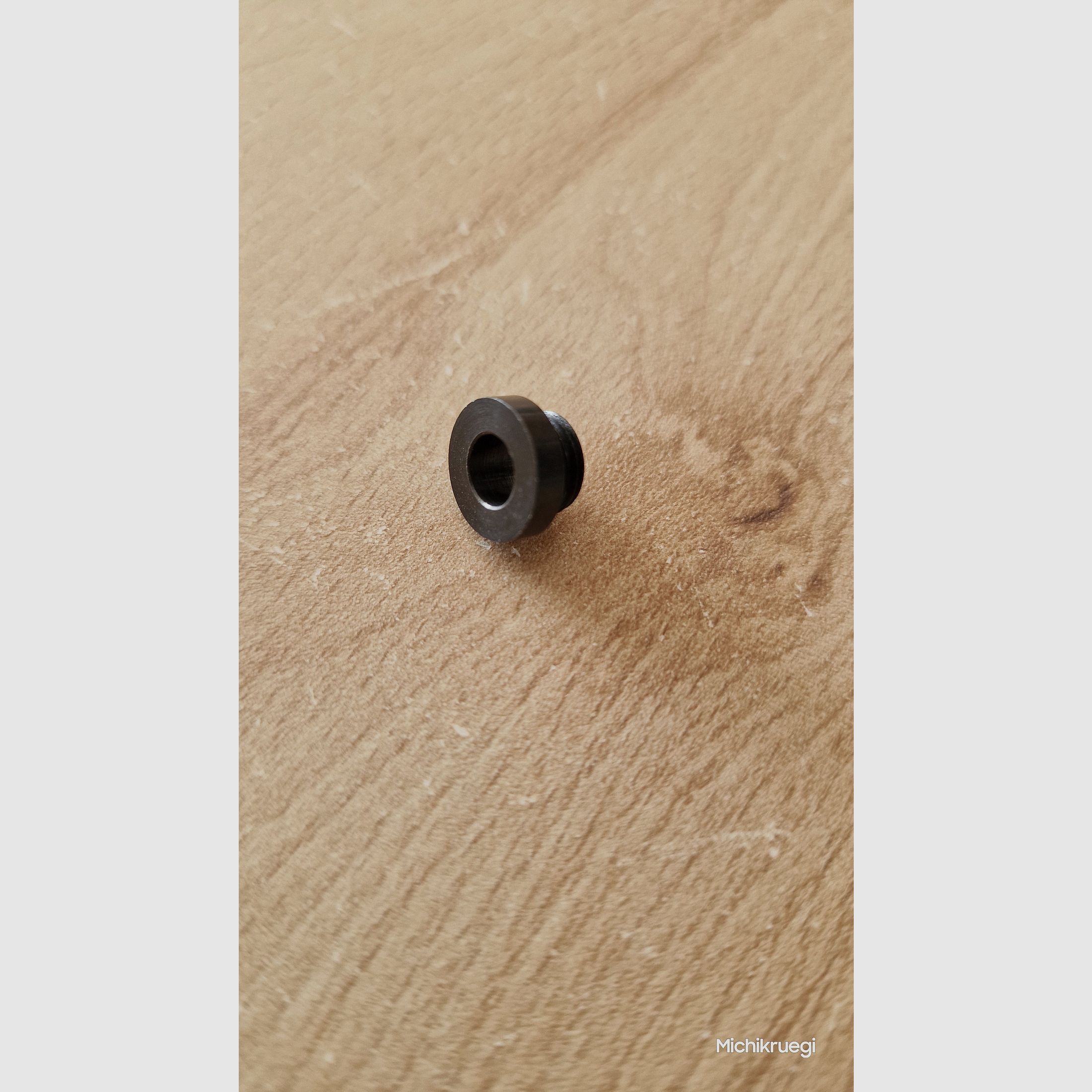 Gewindeschoner M 9x1 , brüniert, Stahl