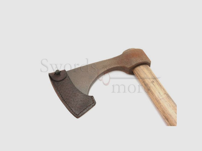 short Bearded Axe