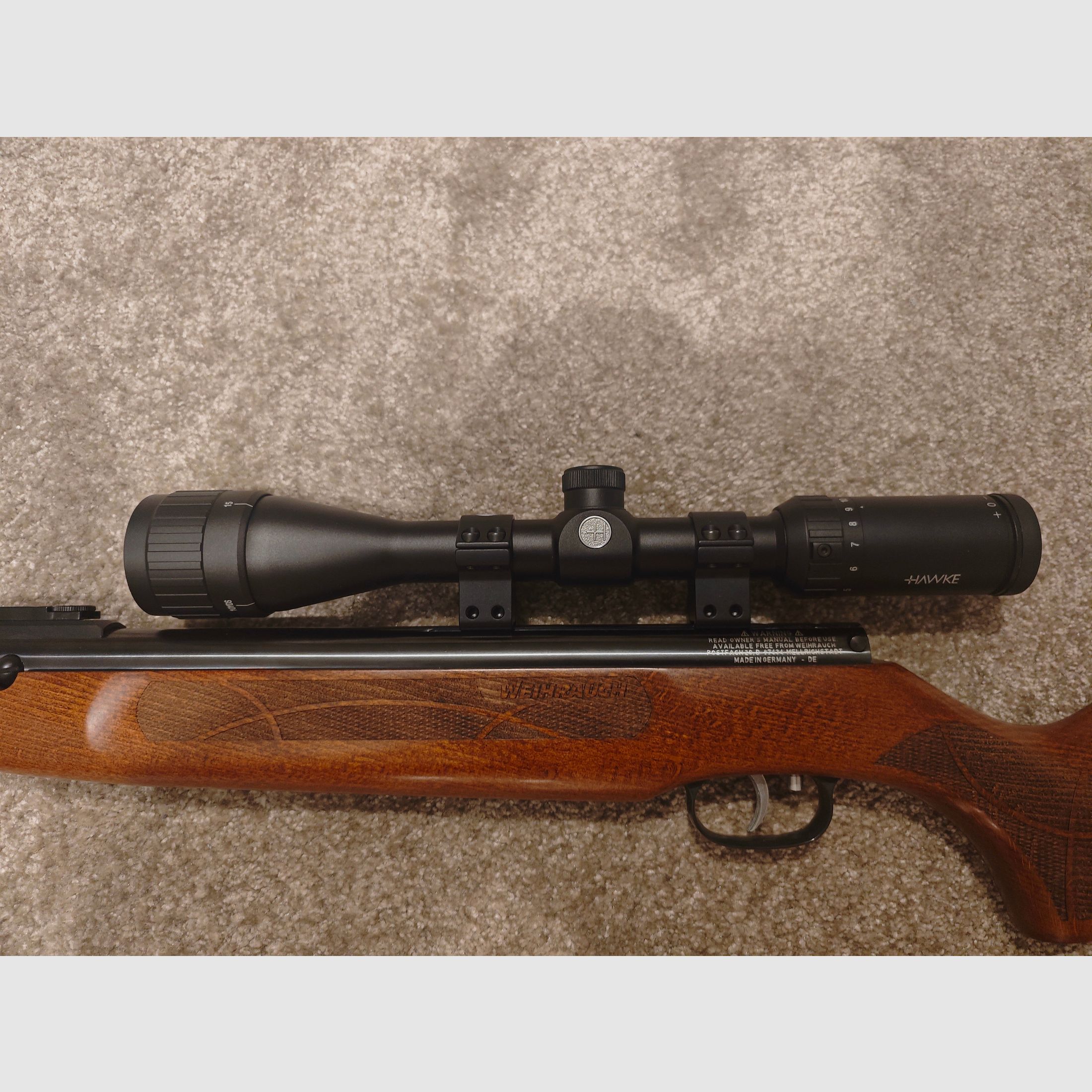 Weihrauch HW50S mit Hawke Vantage 4-12x40 Zielfernrohr und Weihrauch Schalldämpfer 