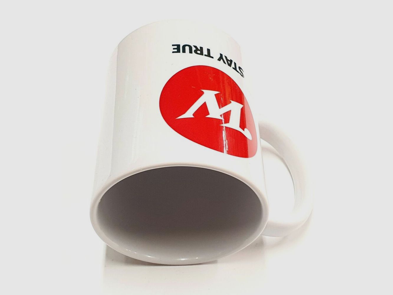 Winchester Tasse, Merch