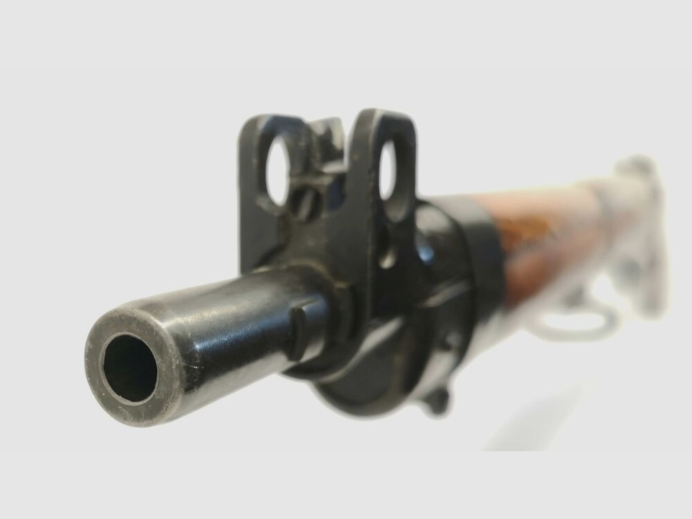 Enfield No. 4 MK II / L8