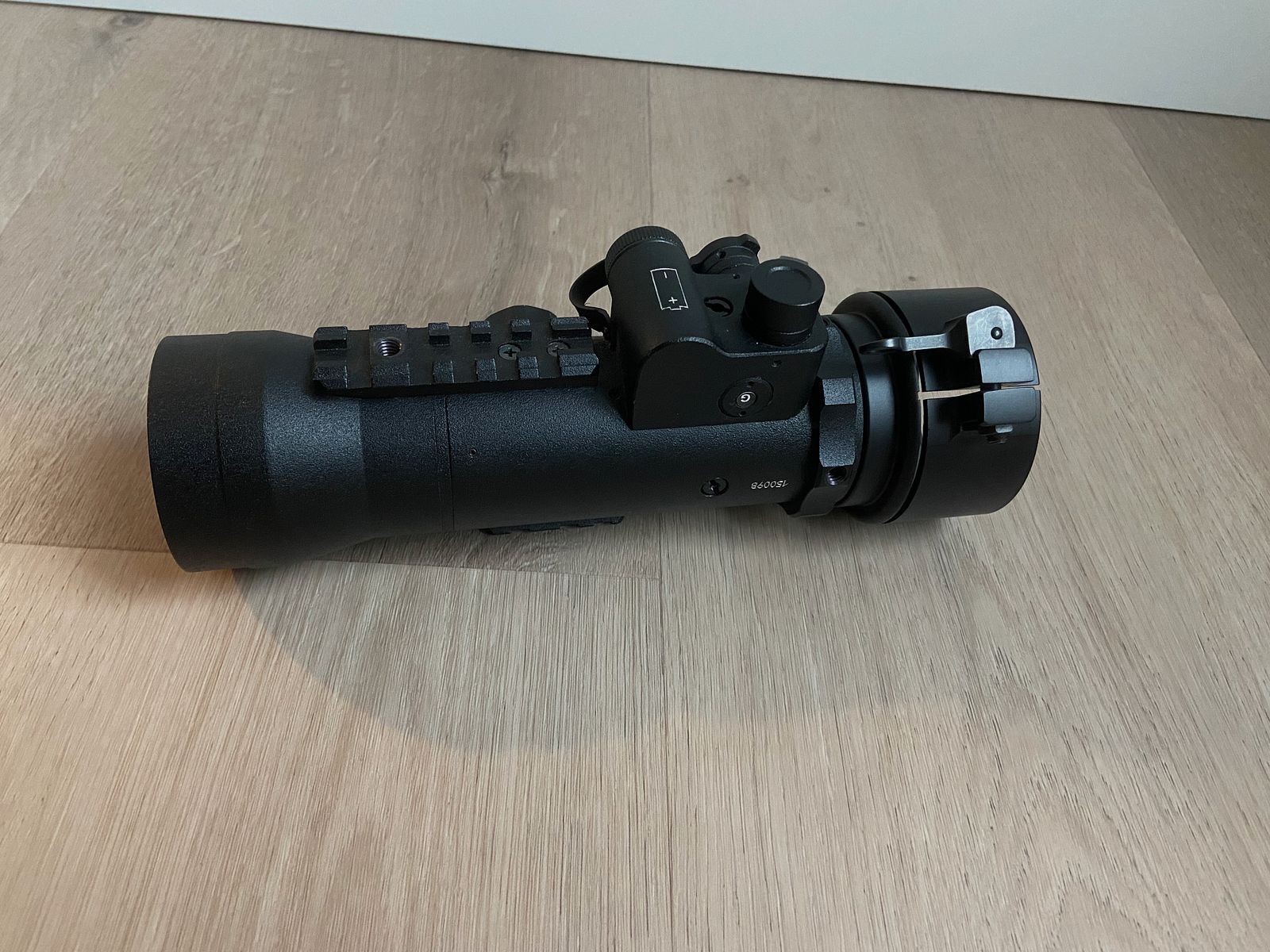 Dipol DN34 Pro incl. Lampada a infrarossi (laser IR)