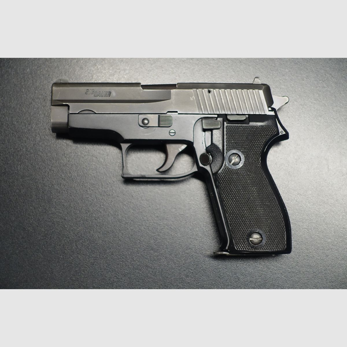 Sig Sauer P225, Bild 5 von 5