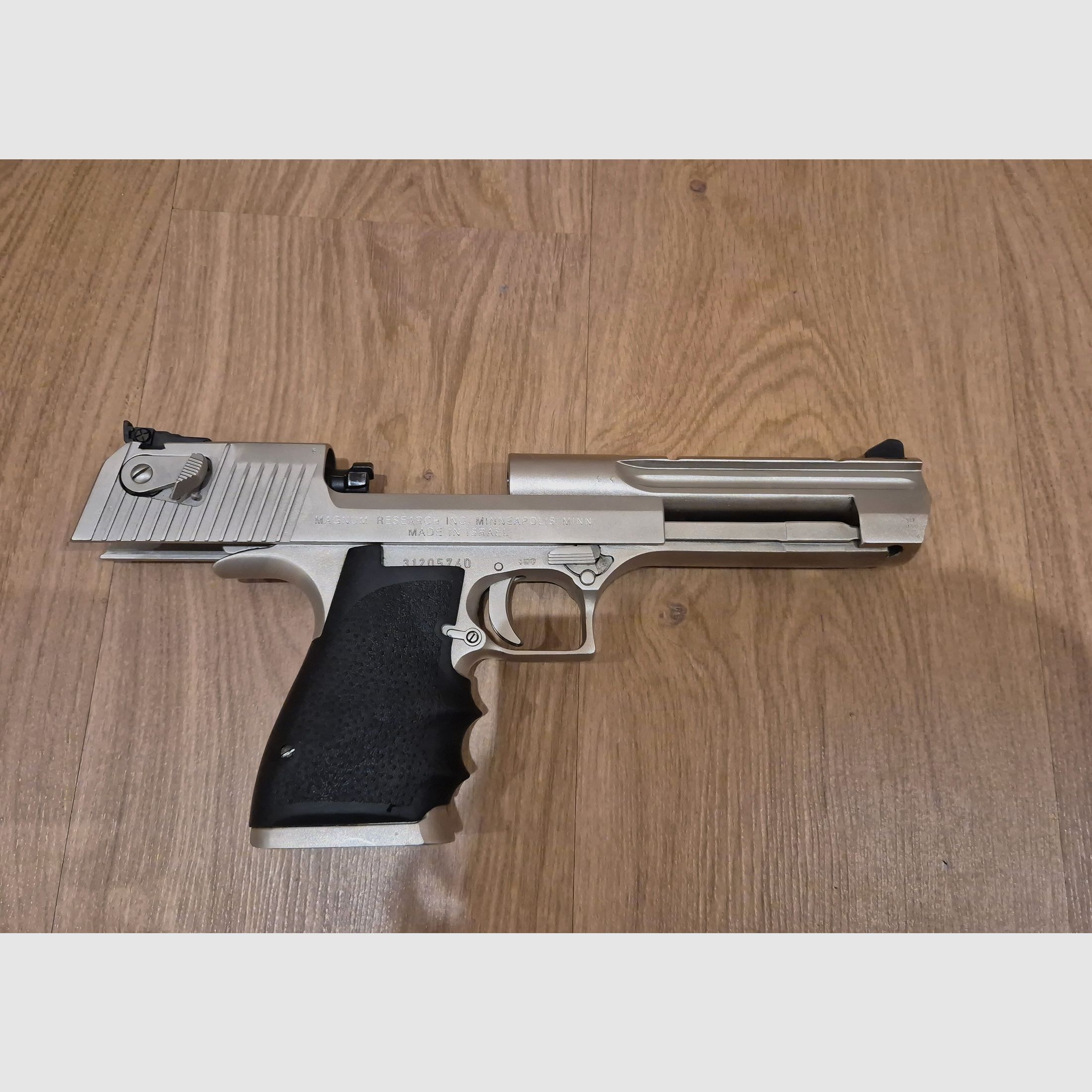 Magnum Research Desert Eagle IMI Israel .357 Mag.