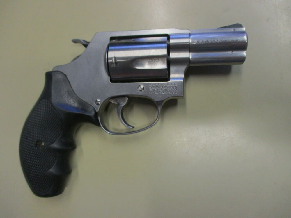 Smith & Wesson 60