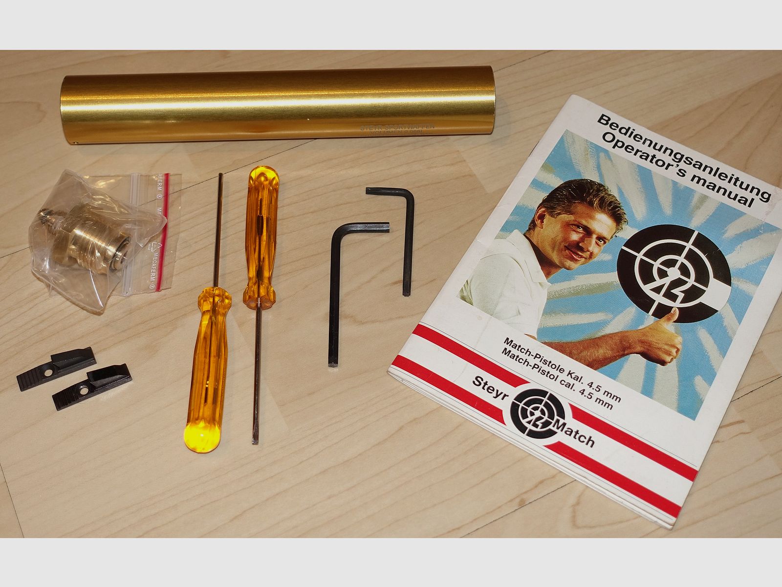 TOP Pressluft Matchpistole Steyr LP mit neuer Kartusche + Zubehör