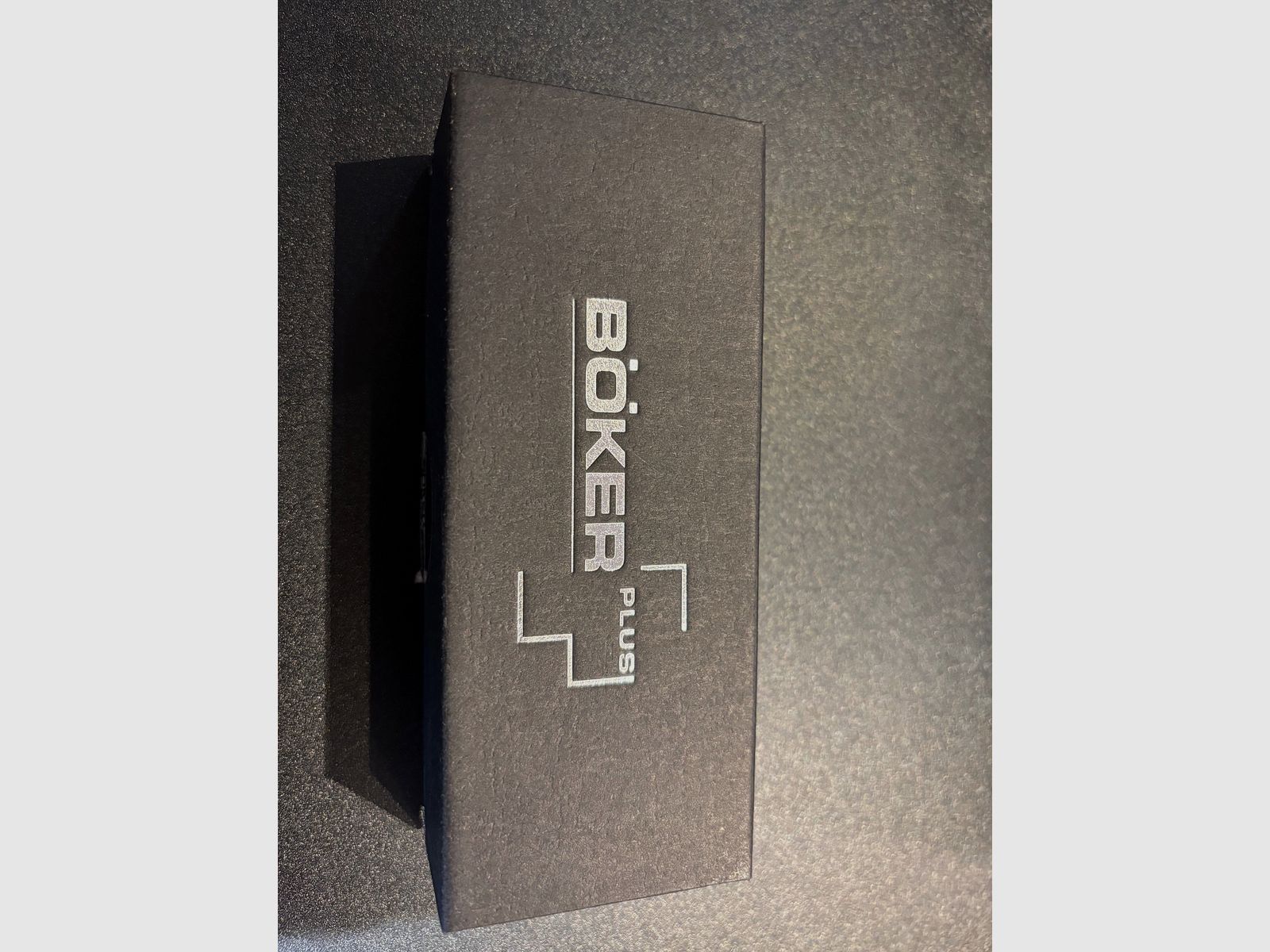 Böker pocket knife with horn look top