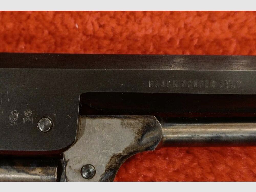 EUROMANUARMS Mod. Marine .36 (Poudre Noire)