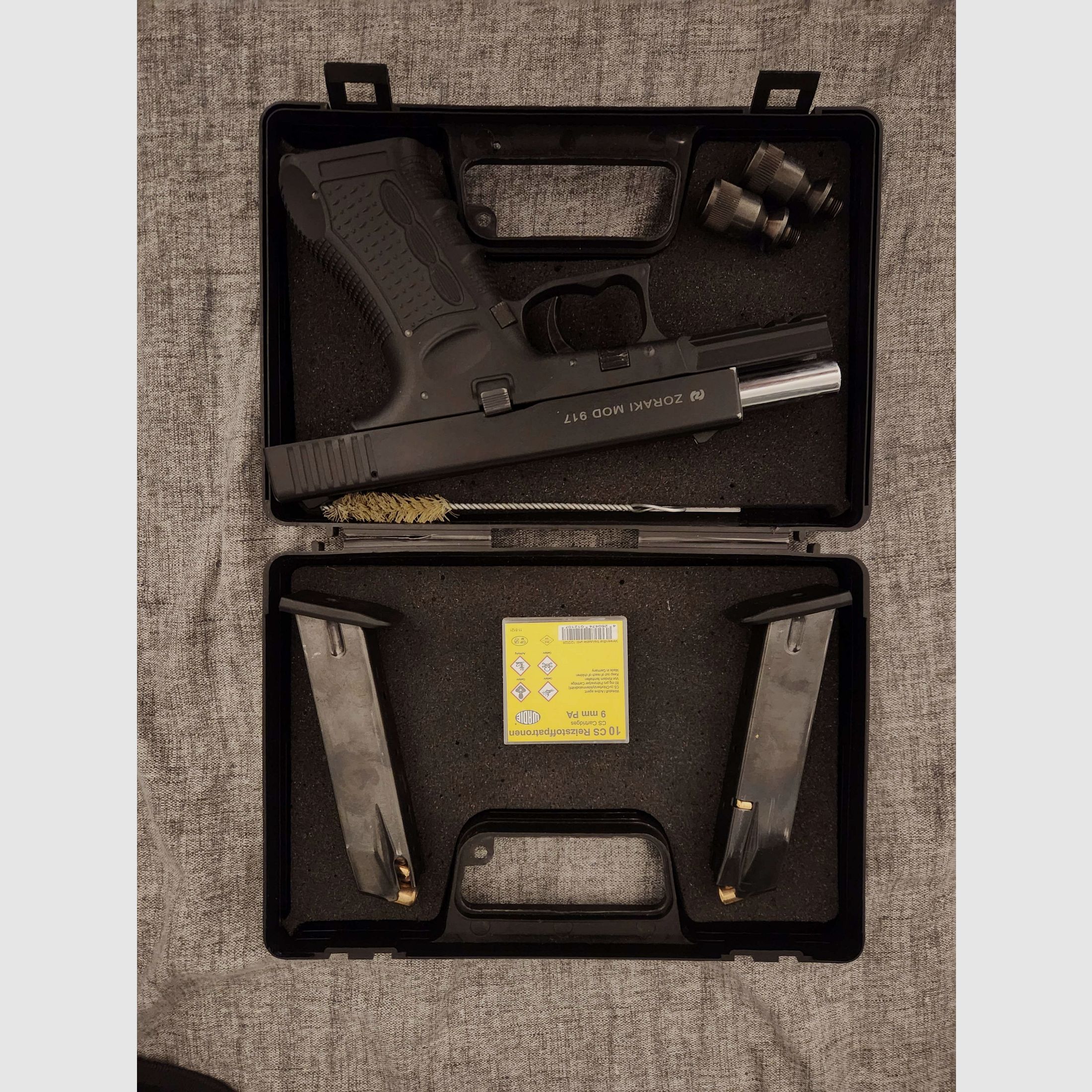 Zoraki 917 Schwarz/Chrom mit Zubehör (PTB 947)