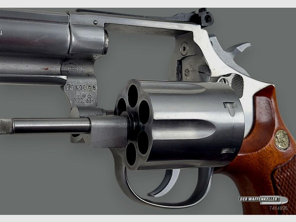 Smith & Wesson 66-1