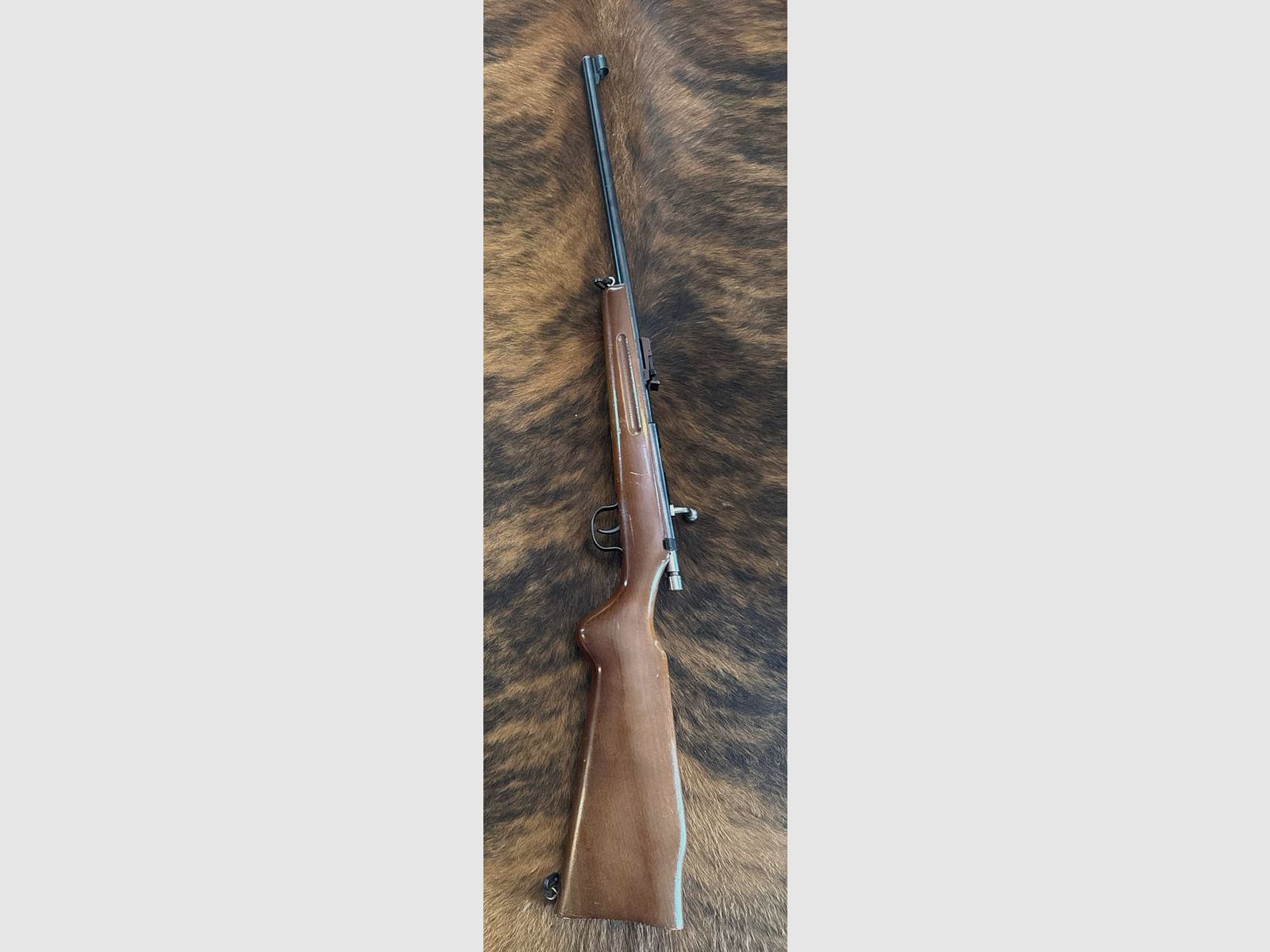 VOERE repeating rifle caliber 6 mm Flobert with wooden stock. Classic small caliber rifle, image 1 of 7