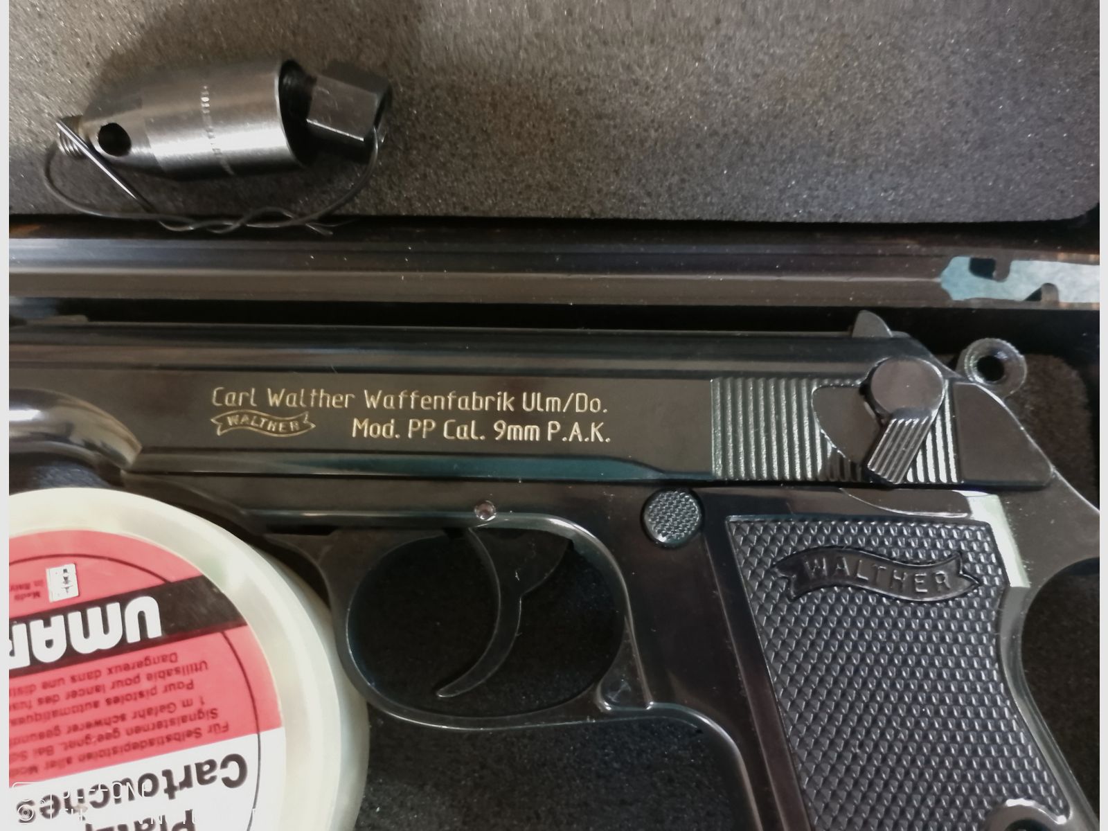 Walther P99 kal.9mm, Traangas, Flubberpatronen, Vuurwerk, Pistool