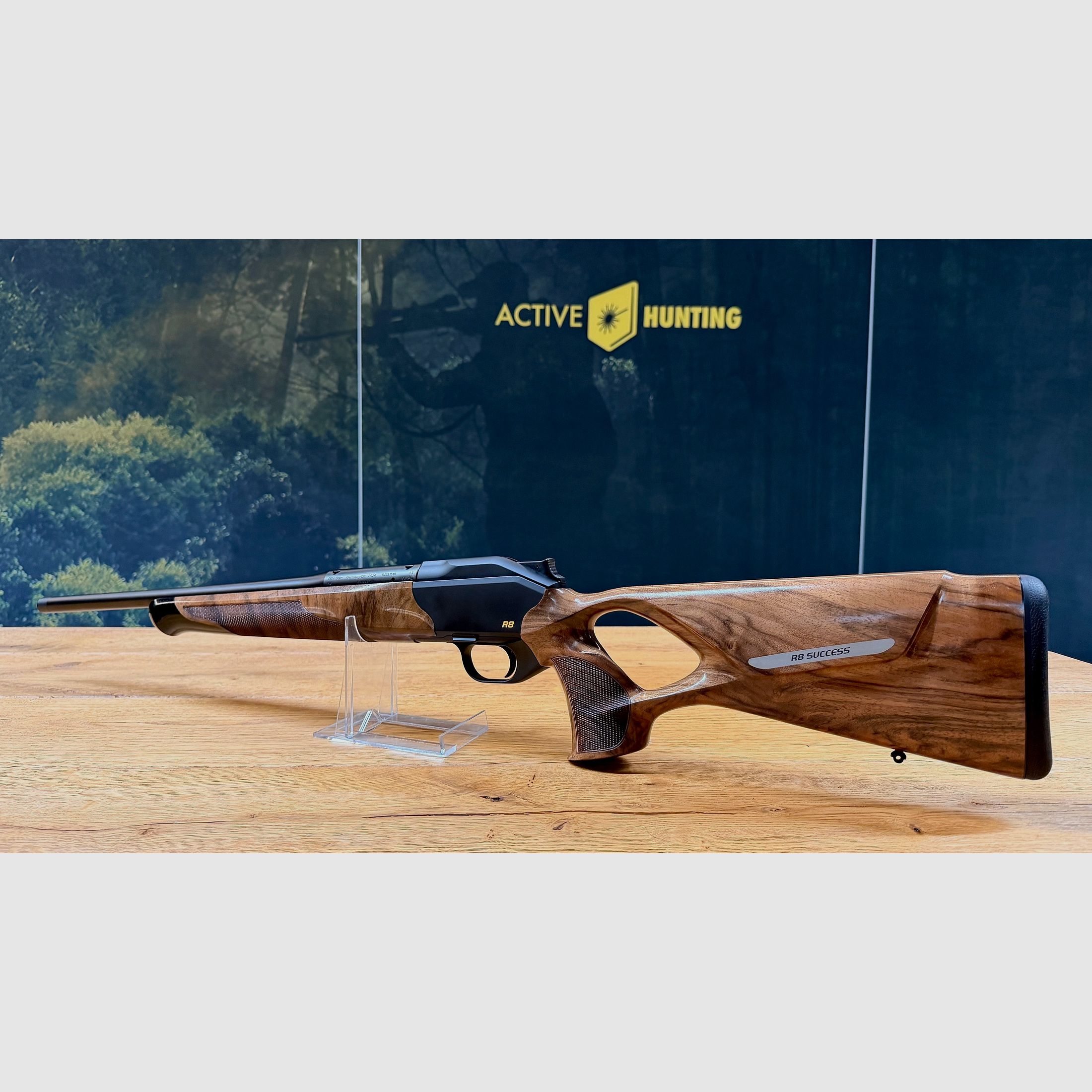 Blaser R8 Success / Holzklasse 4 / Kaliber u. Lauflänge nach Wahl / absolute Gelegenheit