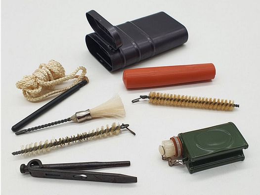 original GDR NVA RG 57 weapon cleaning device for Kalashnikov AK47 (7.62mm) TGL 108-54004