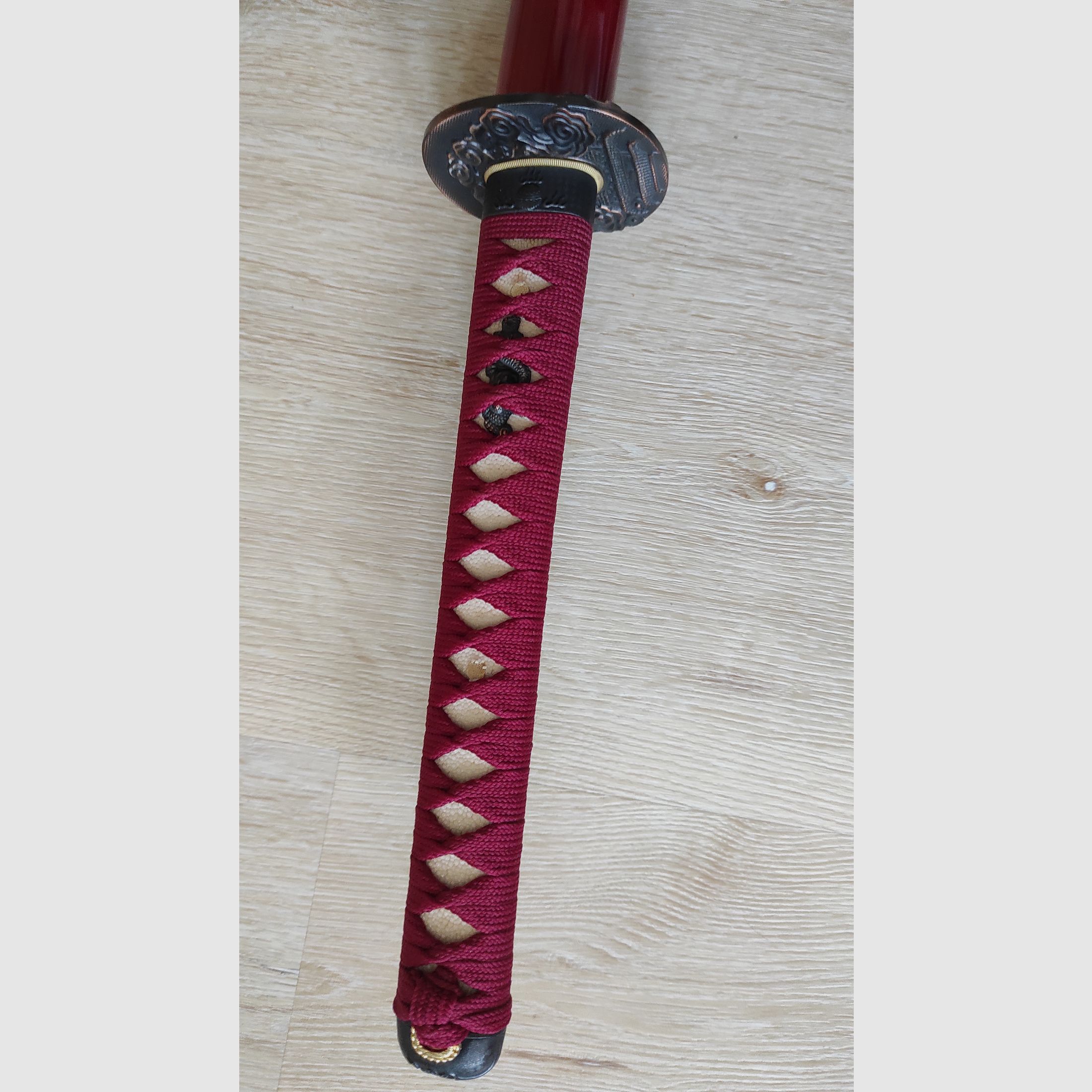 Katana, samuraizwaard rood met stoffen zak geslepen lemmet