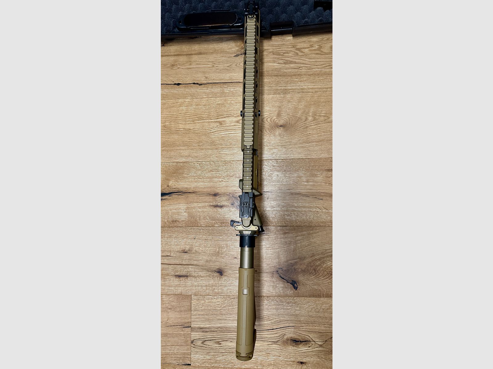 Heckler & Koch MR223 A3 16,5“ in  RAL 8000