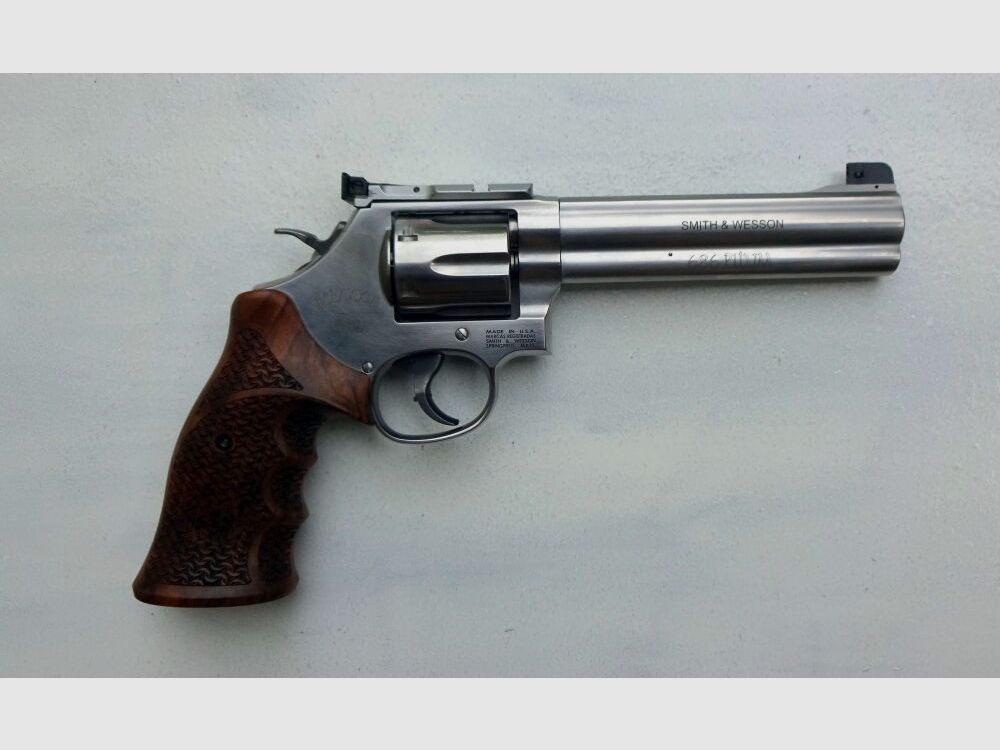 SMITH & WESSON USA S&W 686 PILUM