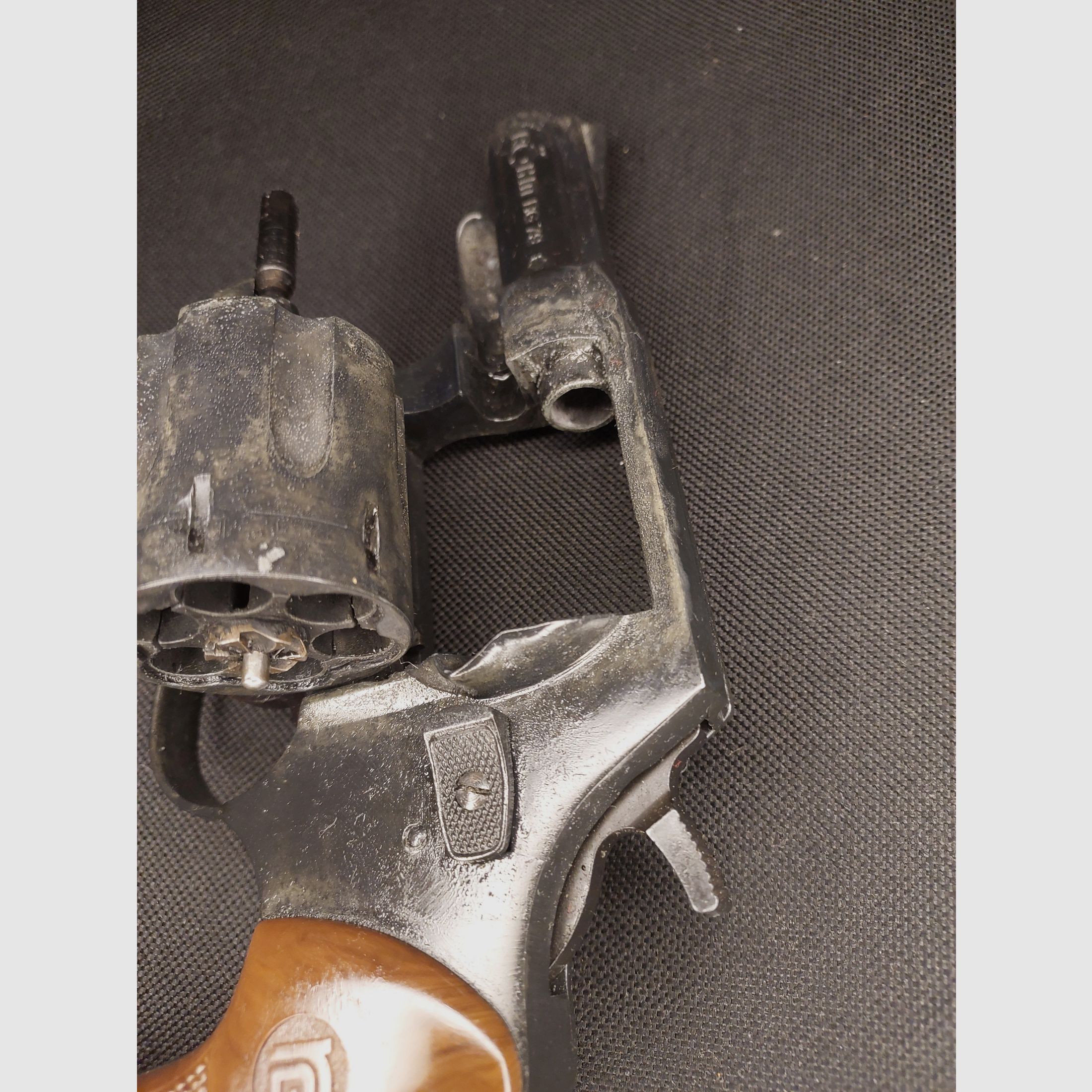 Röhm RG79 Schreckschuss Revolver brüniert (PTB 341) Rg 79 OVP