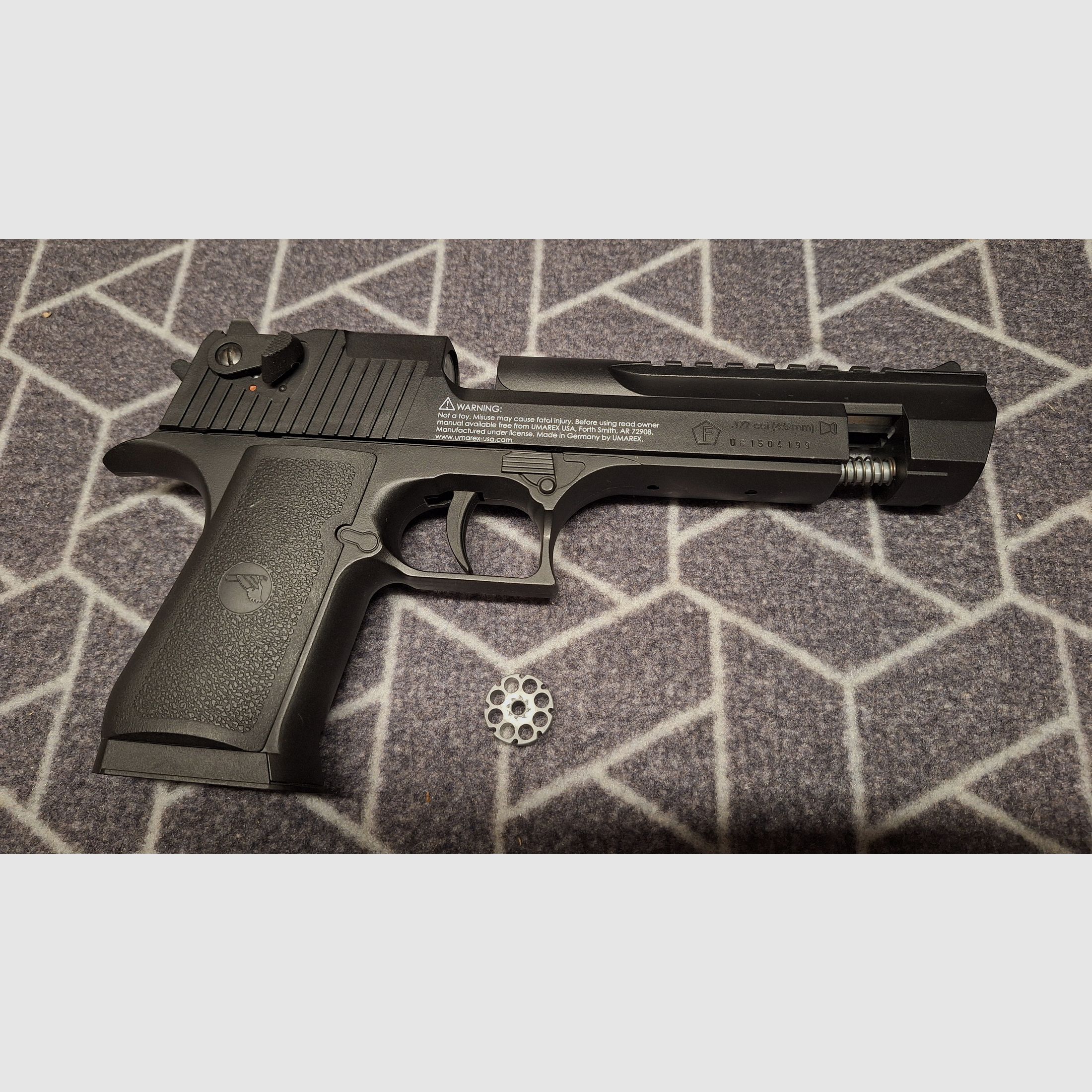 UMAREX Desert Eagle Magnum Research, Inc. - “Blow Back” - Diabolo