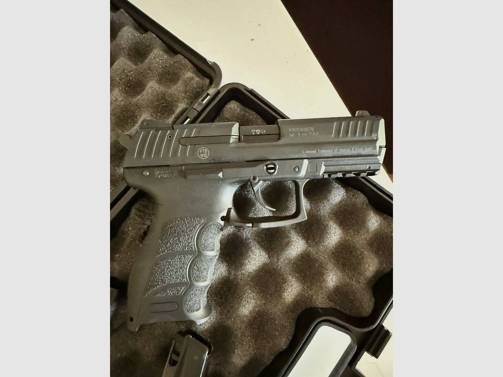 UMAREX Heckler & Koch P30 BLK