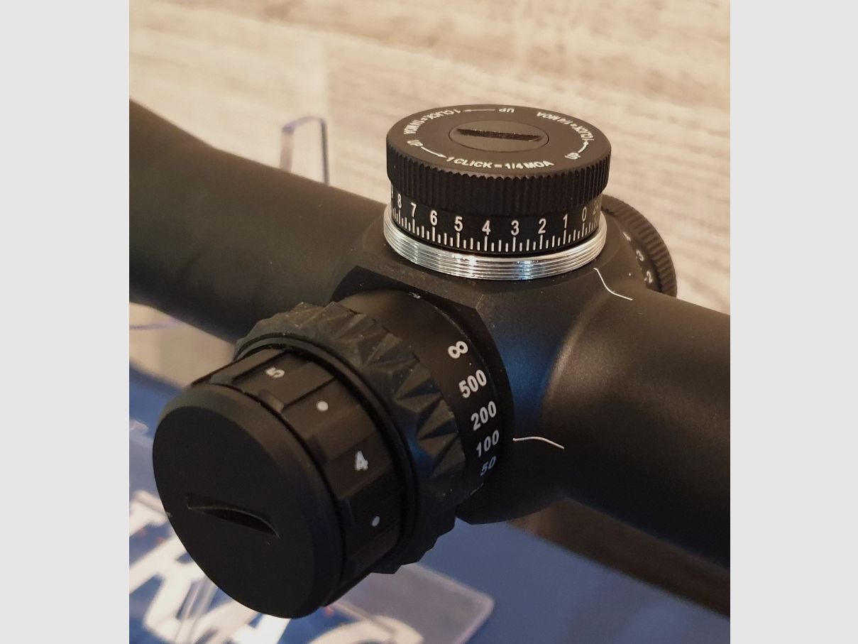 Meopta OPTIKA6 2,5-15x44 RD SFP kruis 4C met verlicht punt - Nieuwe goederen van de vakhandel -