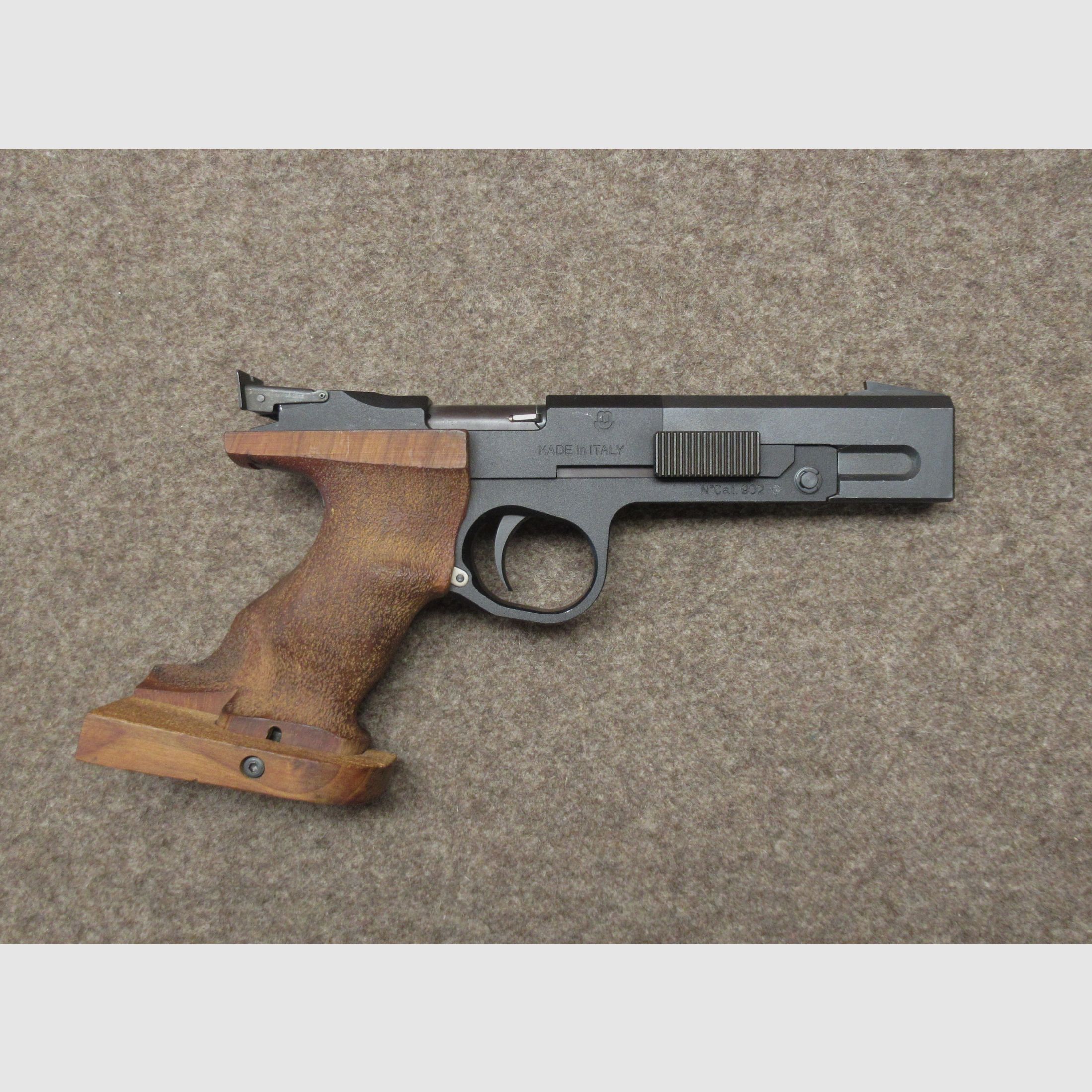 Pistole FAS mod. S.P. 602 Kal. .22lr, Bild 1 von 2