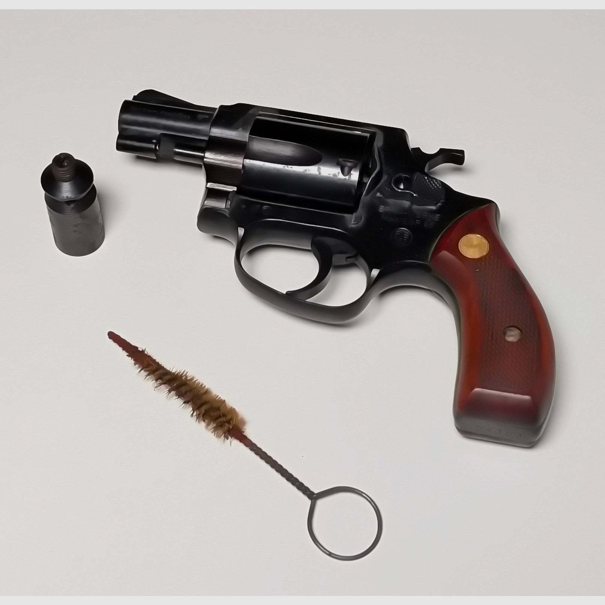 Pistola de fogueo ERMA EGR66