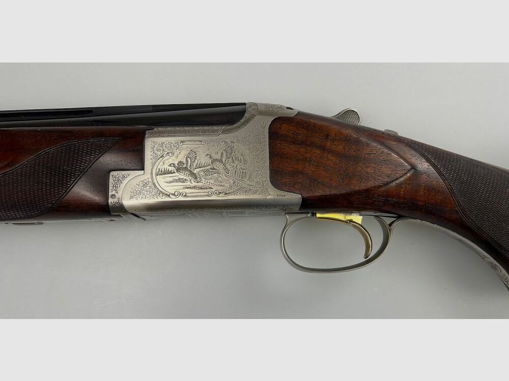 Browning B125