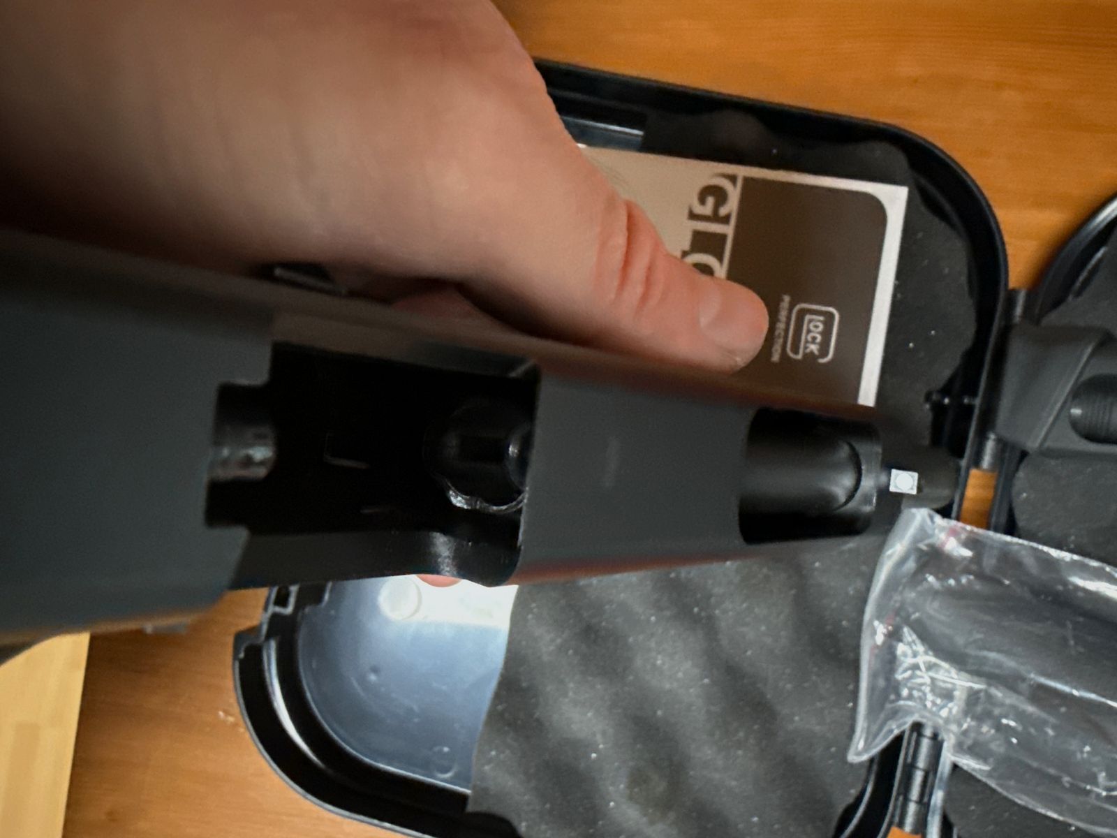 Airsoft Glock 34 cal. 6 mm , Bild 4 von 7