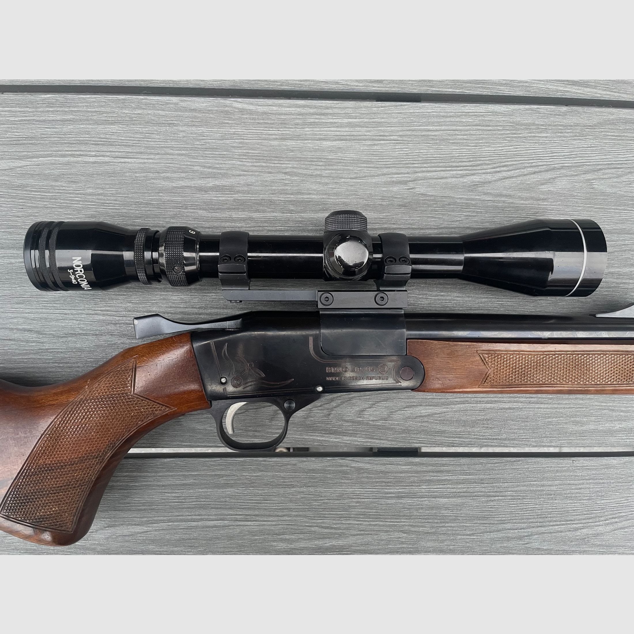 Brünner ZBK 110; .22 Hornet; break-action rifle