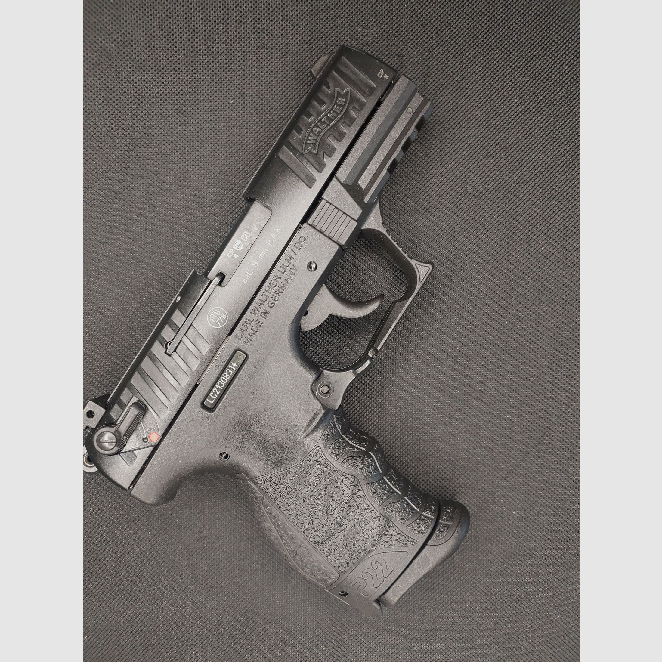 Walther P22Q Schreckschuss Pistool 9mm P.A.K. zwart (PTB 778) [P 22 Q] 2 Magazijnen