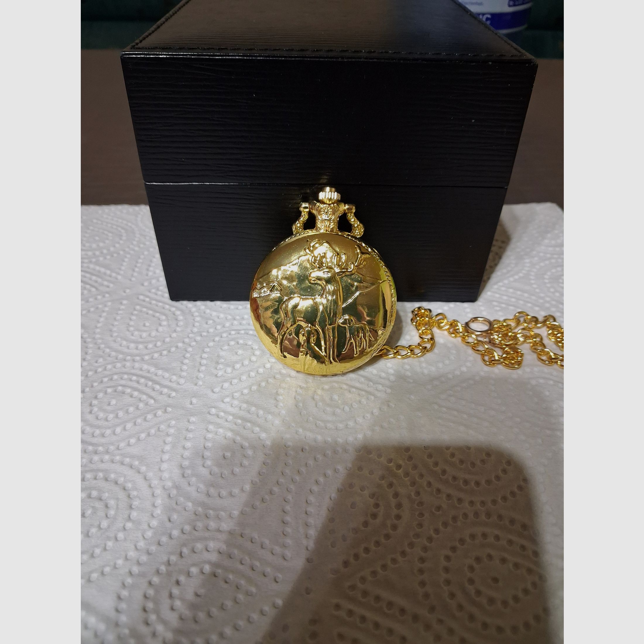 Zakhorloge met jachtthema