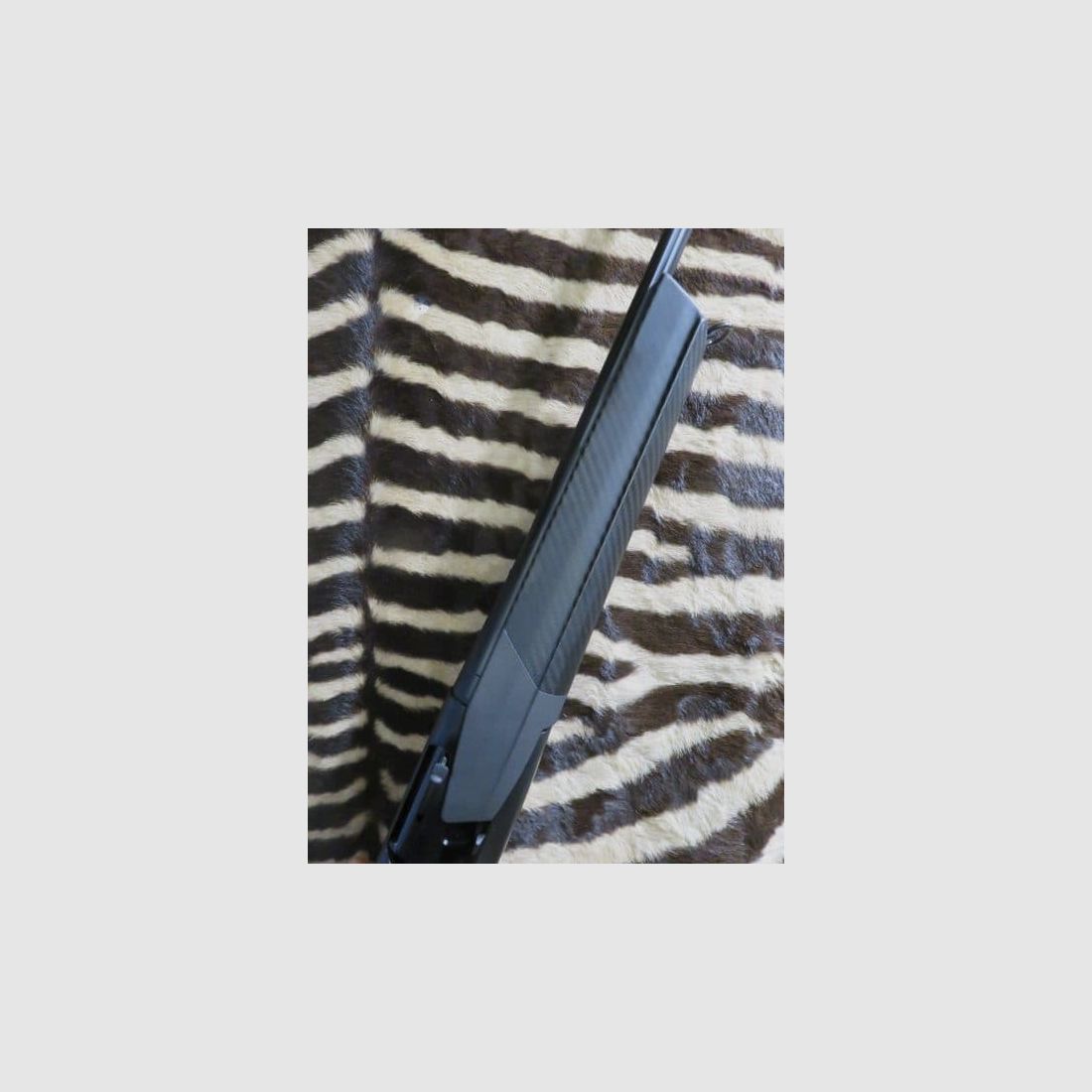 BROWNING Bar 4X Hunter Carbon FBT Repetierbüchse Kal.300WM Lauf 61 cm., Bild 3 von 10