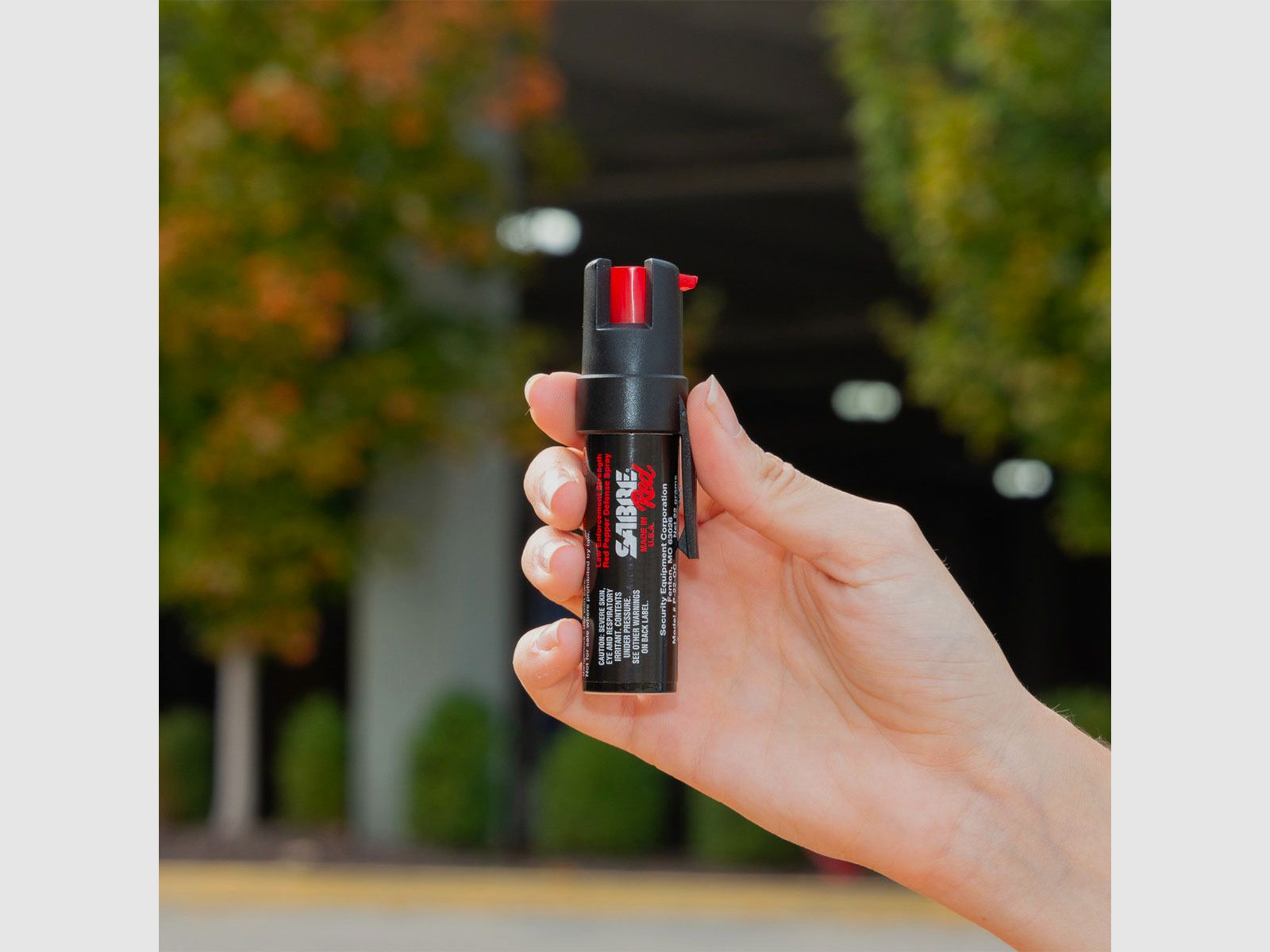 SABRE – PEPPER SPRAY WITH CLIP, image 3 of 5