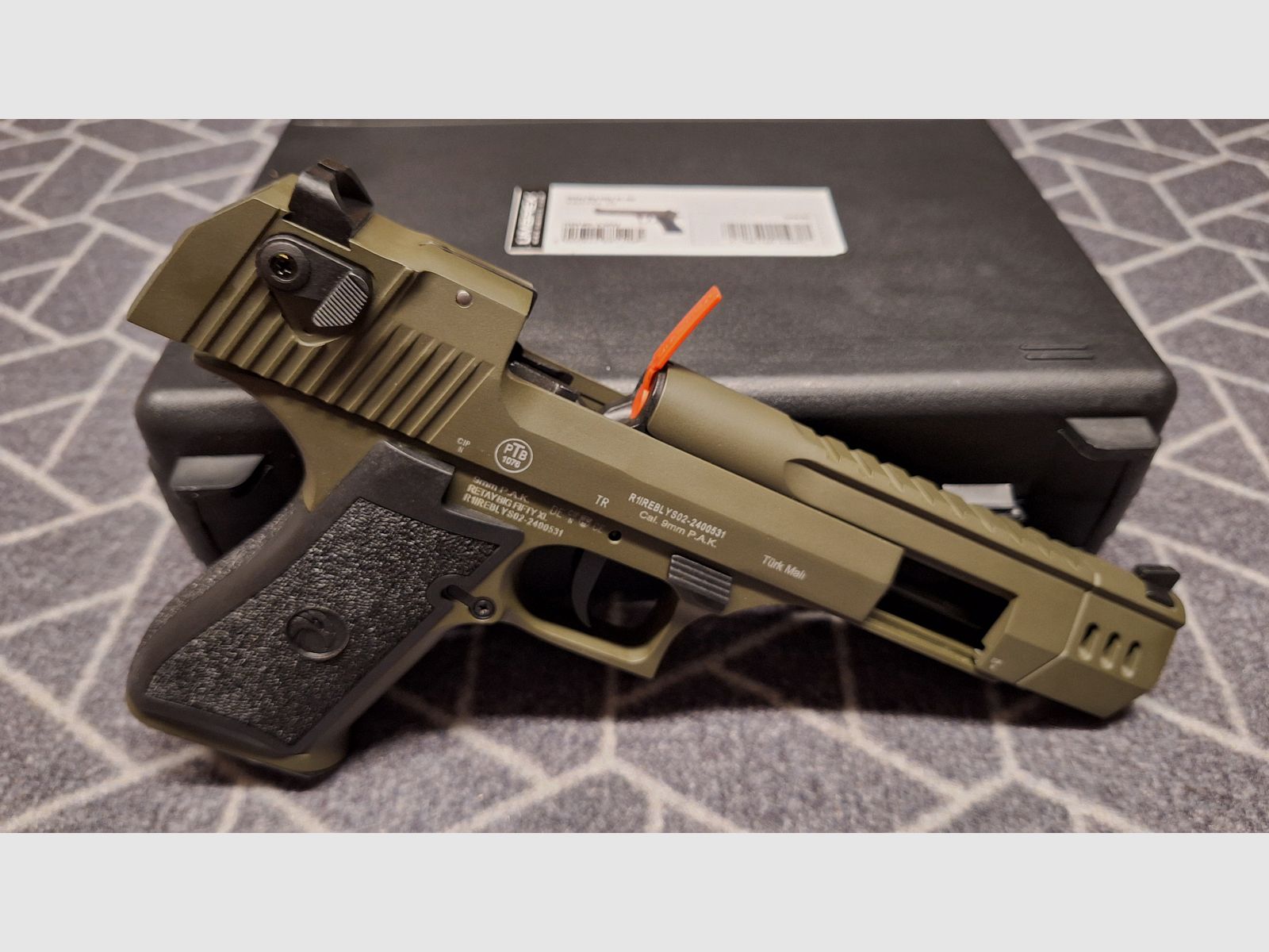 Retay Big Fifty XL Oliv Schreckschusspistole 9mm P.A.K. NEU!