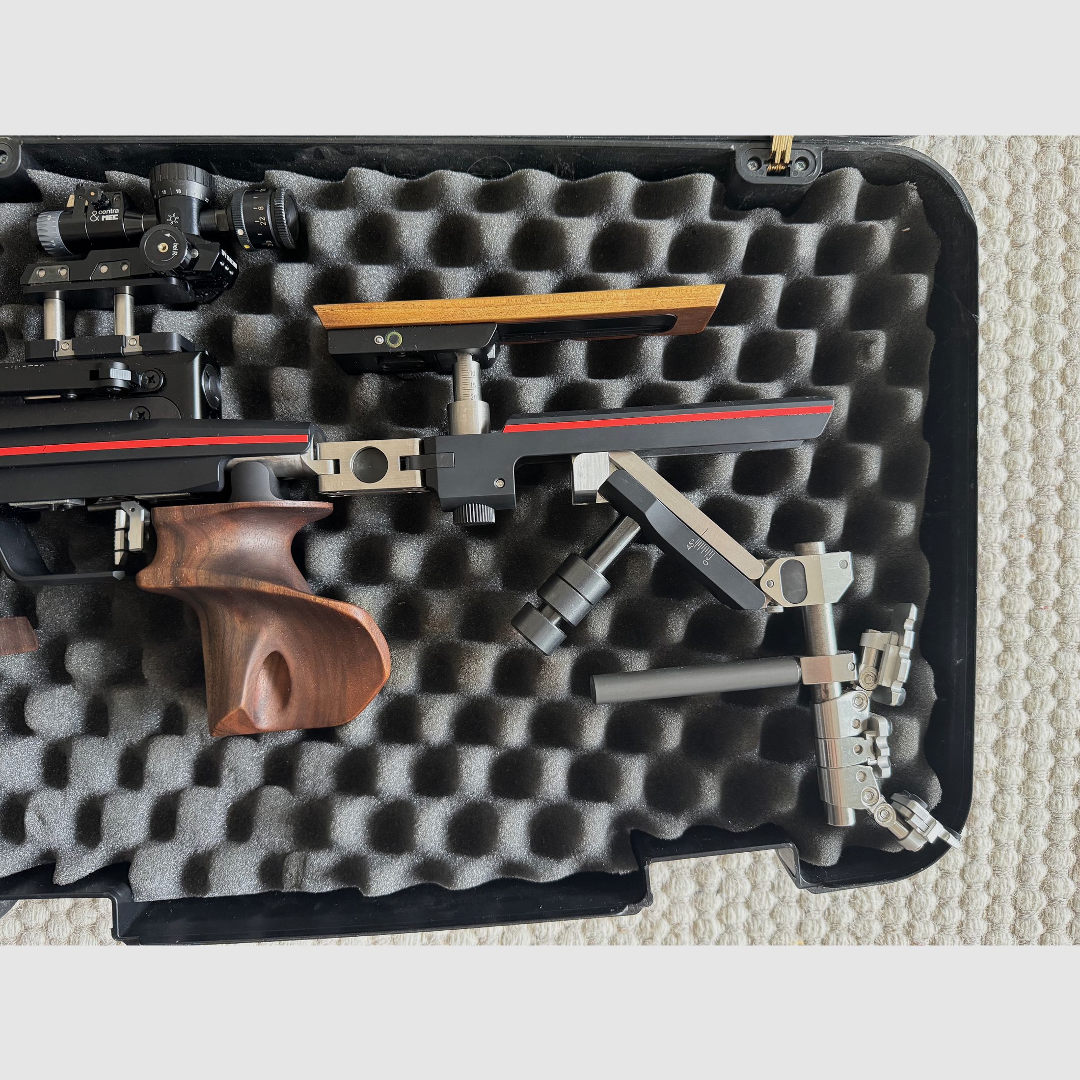 Anschütz 9015  One Matchgewehr mit viel MEC Zubehör