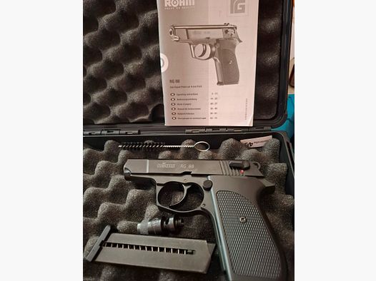 Röhm RG 88  9mm P.A.K.   PTB 670. "NEU"