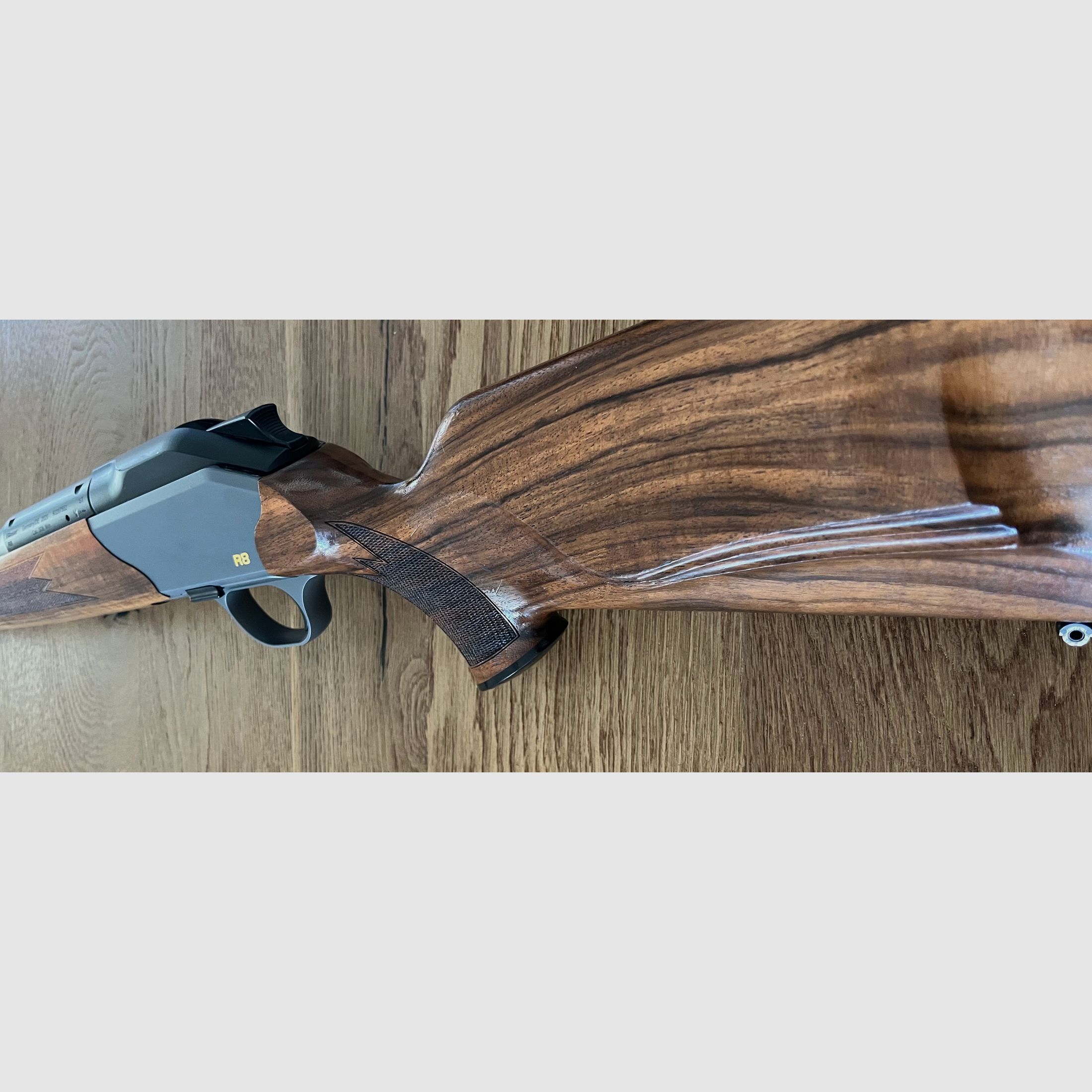Blaser R8 Holz 308 - Sahnestück