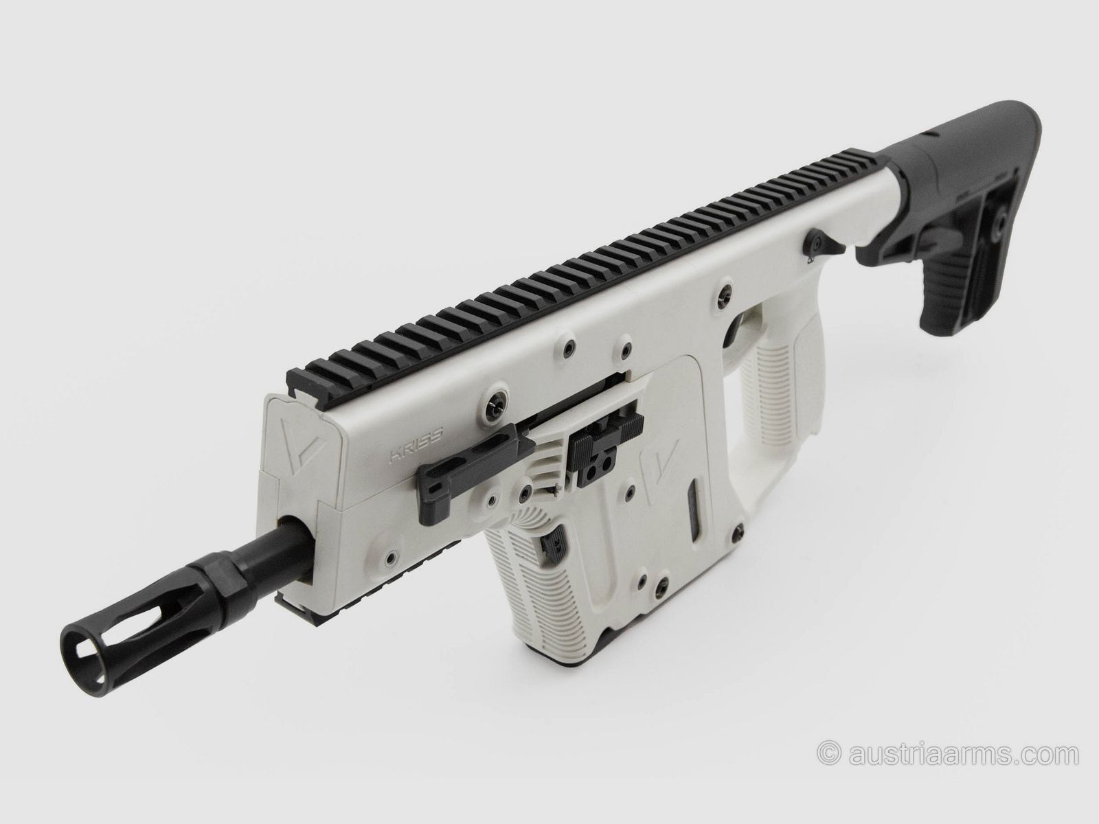 KRISS Vector SDP G2, 5,5″, M16×1 LH, Alpine White, .45 ACP, usata, immagine 3 di 4