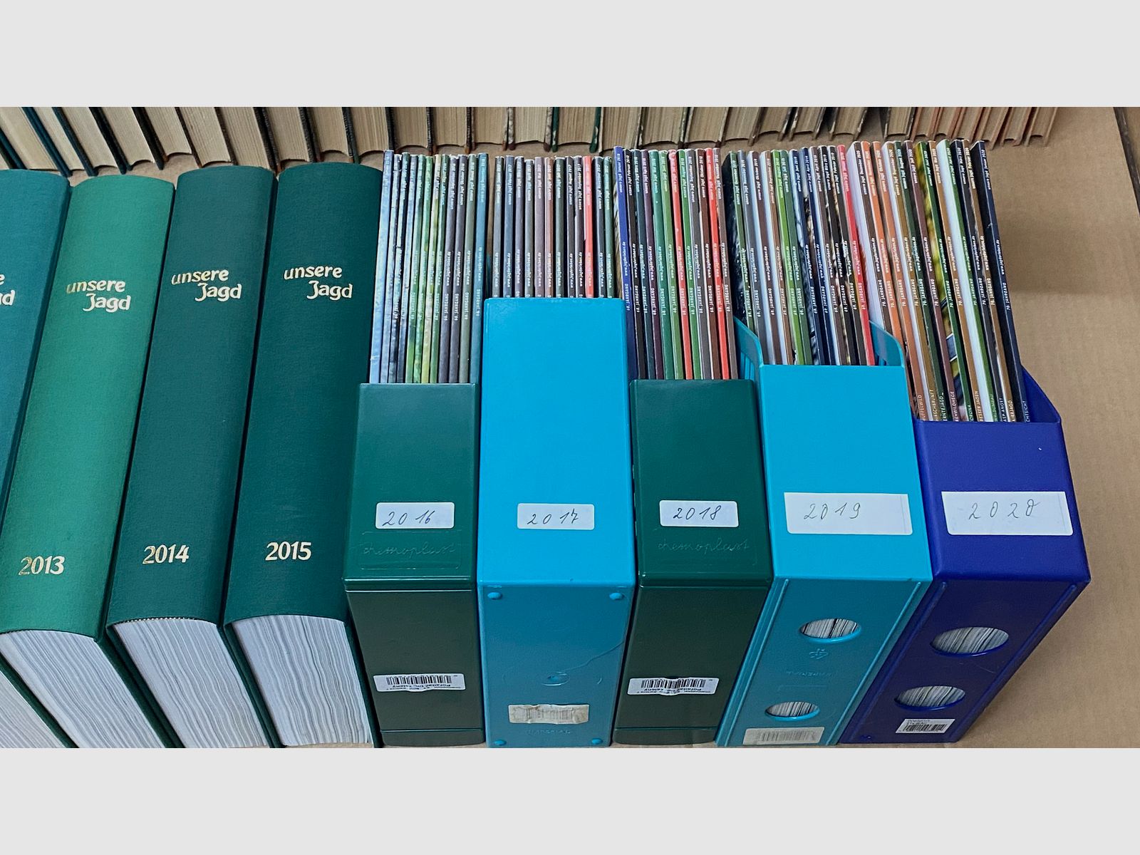 Zeitschrift "Unsere Jagd"  von 1956 bis 2020, 65 Jahresausgaben,  60 gebundene Ausgaben bis 2015 - Bücher
