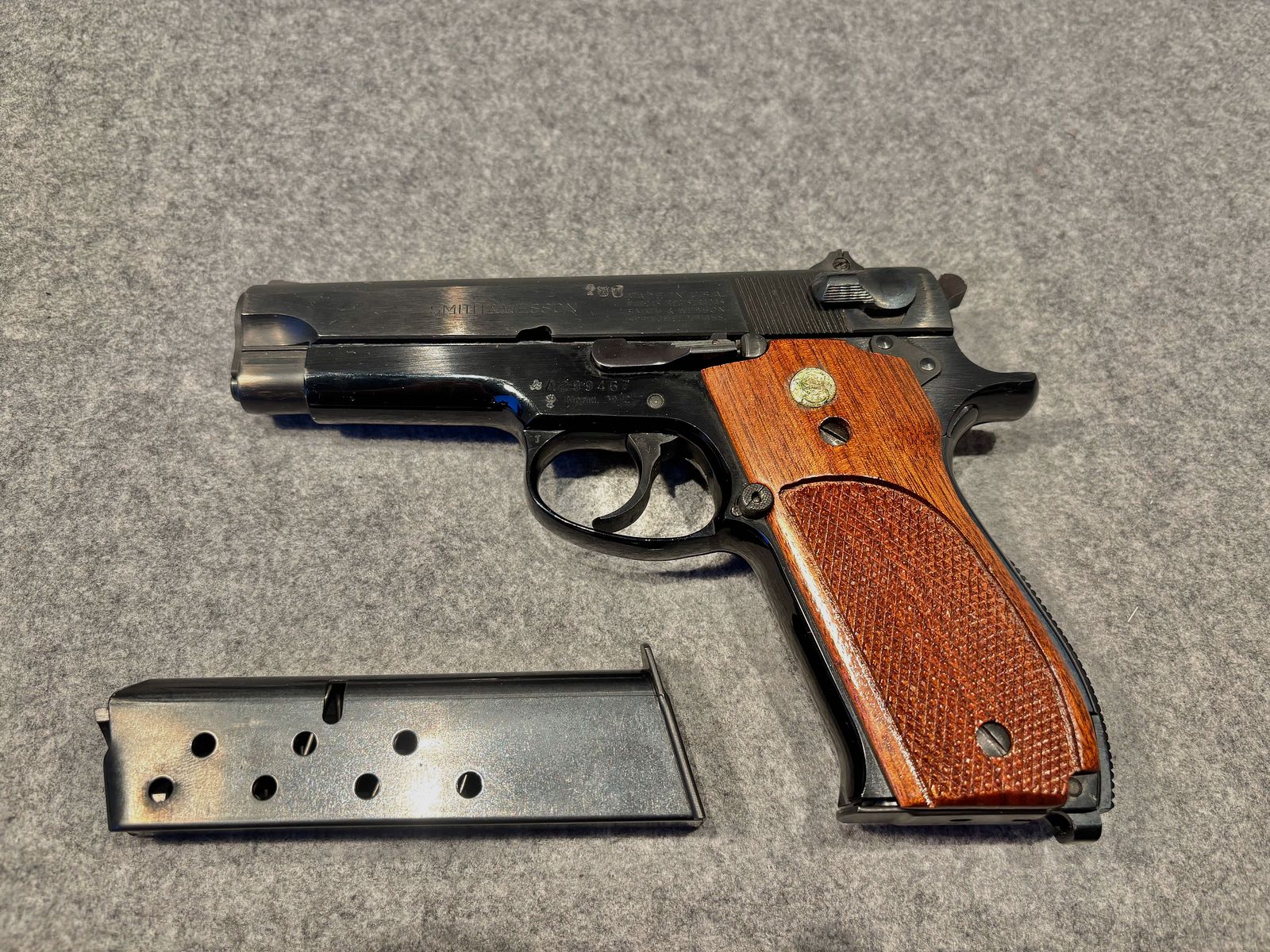 Smith & Wesson Mod. 39-2