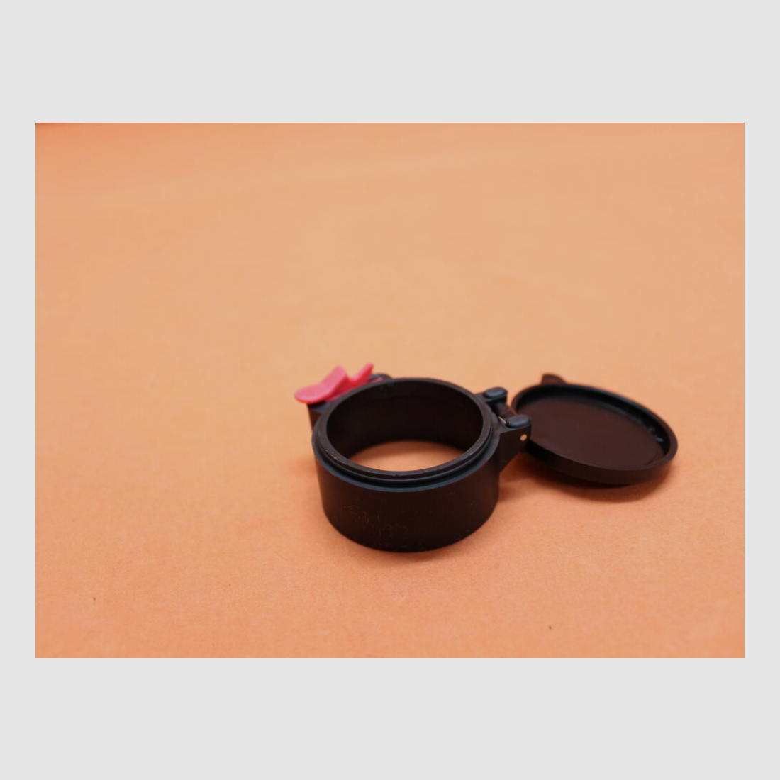 Butler Creek Butler Creek Flip-Up Cover Cap Eye Ø=42,5mm Coperchio a ribalta per oculari di telescopi (MO20170)