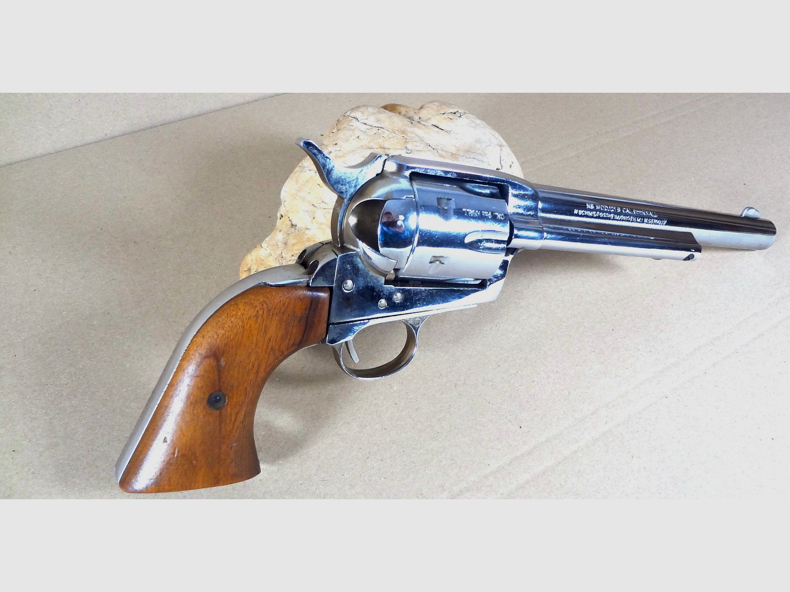 H. Schmidt, Model 121B Texas Scout Peacemaker, in caliber 9mm blank.