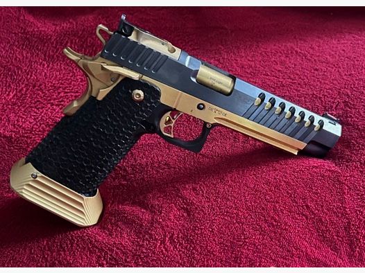 IPSC Standard Optik STI 2011 HPS Guns Range Master 5.4“ mit Frontcut, Picatinny Schiene Waffe ist Optic Ready und Odin2 Anschlagschaft